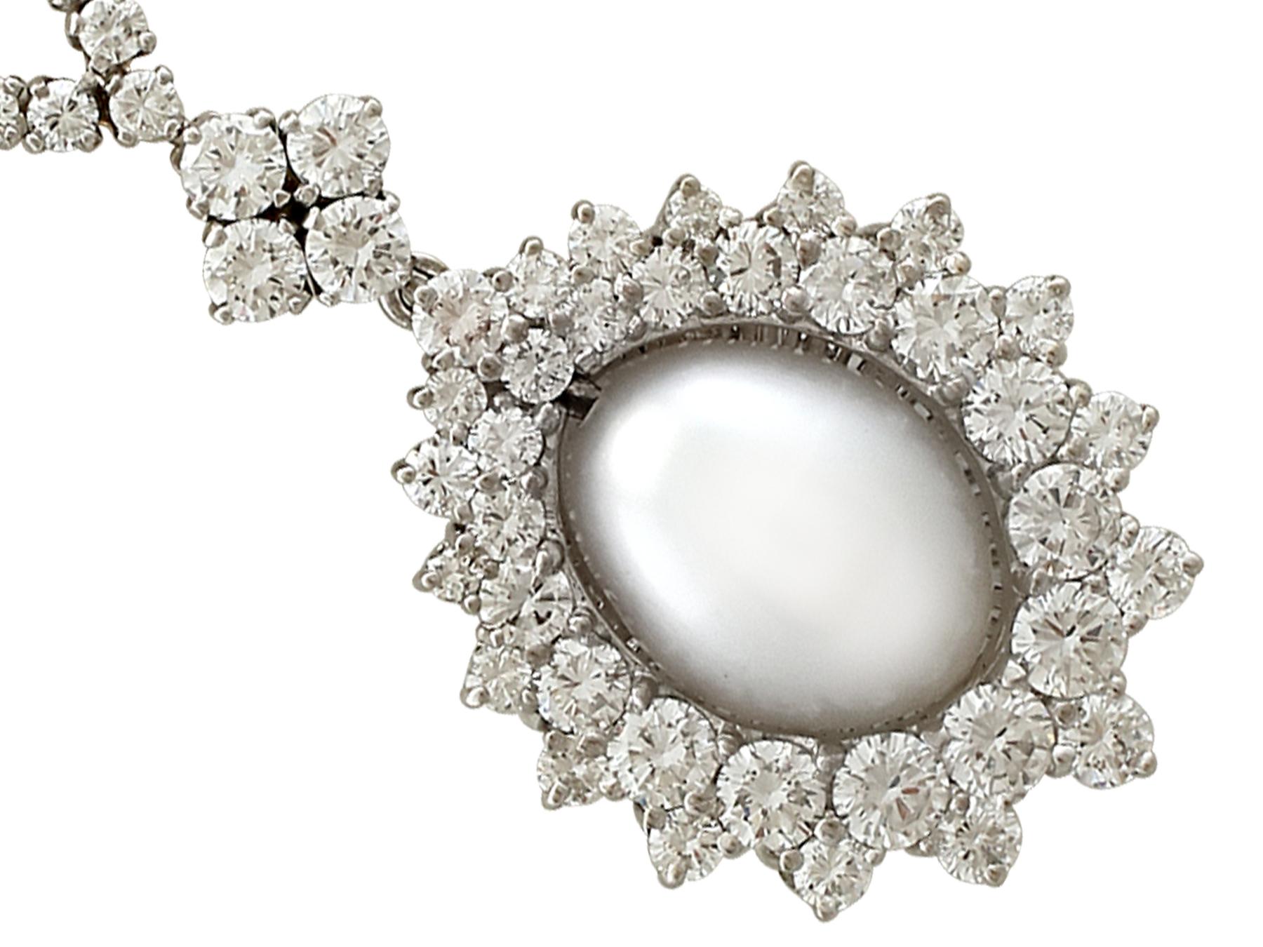 Collier en or blanc avec perles de culture et diamants de 5,32 carats Excellent état - En vente à Jesmond, Newcastle Upon Tyne