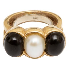Cultured Pearl and Black Onyx Ring