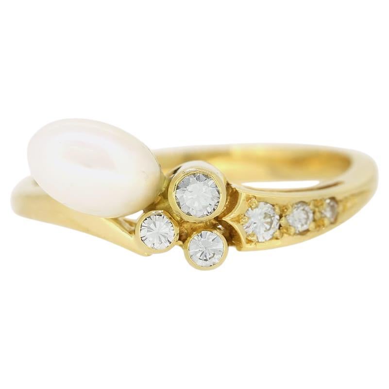 Cultured Pearl and Diamond Ring For Sale