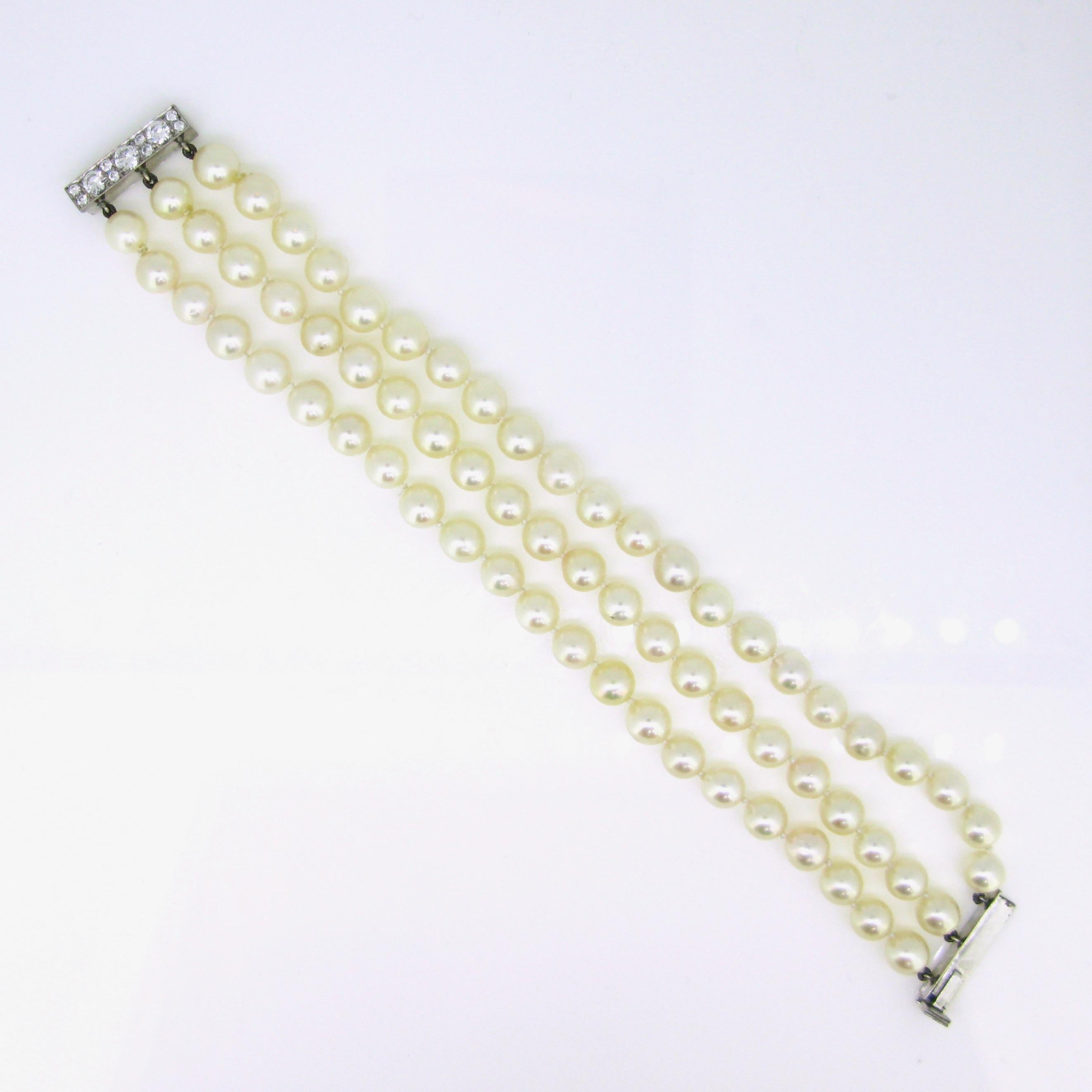Cultured Pearl and Diamonds 3 Rows Bracelet In Good Condition In London, GB