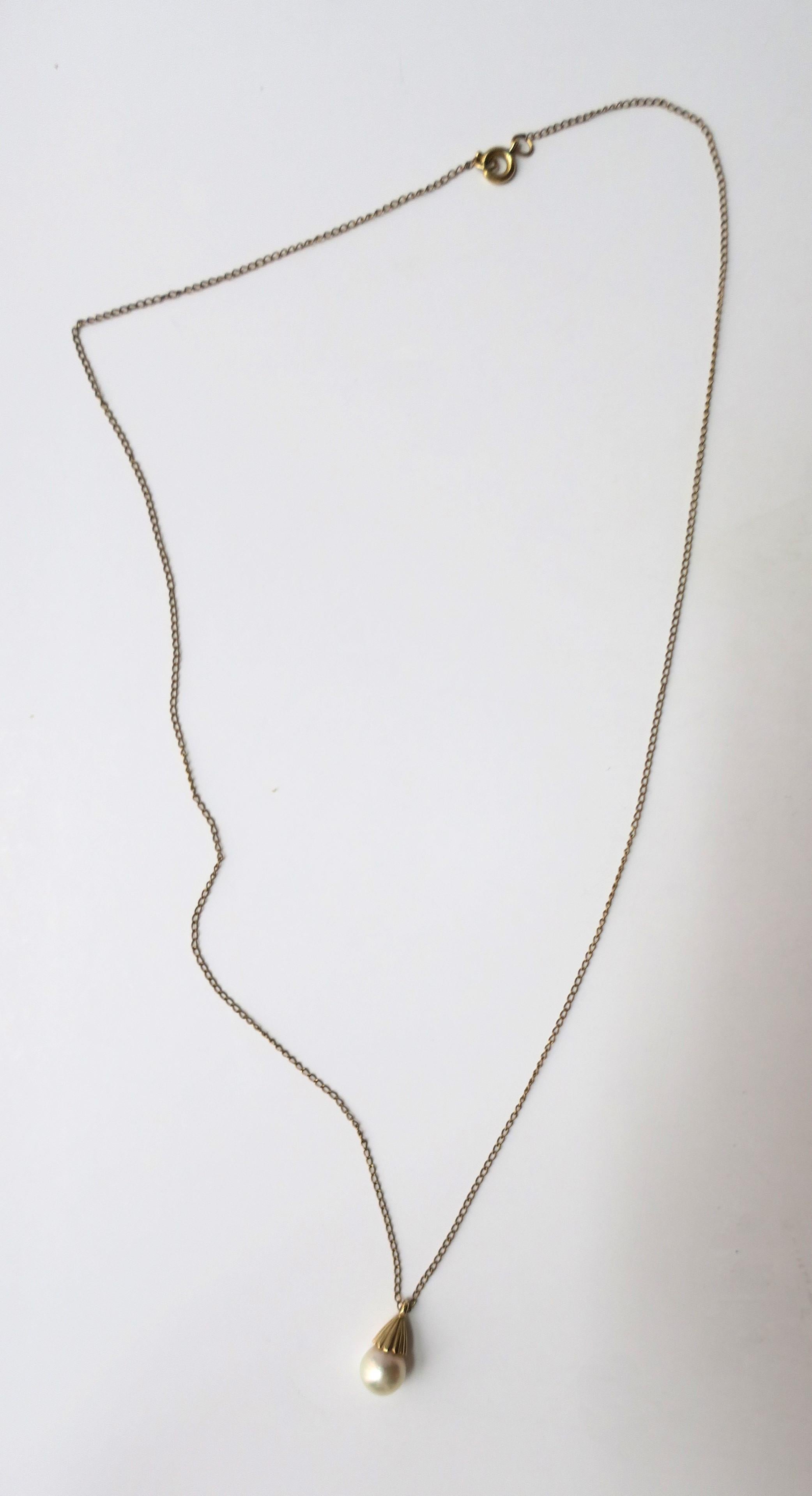 Women's or Men's Cultured Pearl and Gold Pendant Necklace