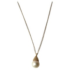 Cultured Pearl and Gold Pendant Necklace