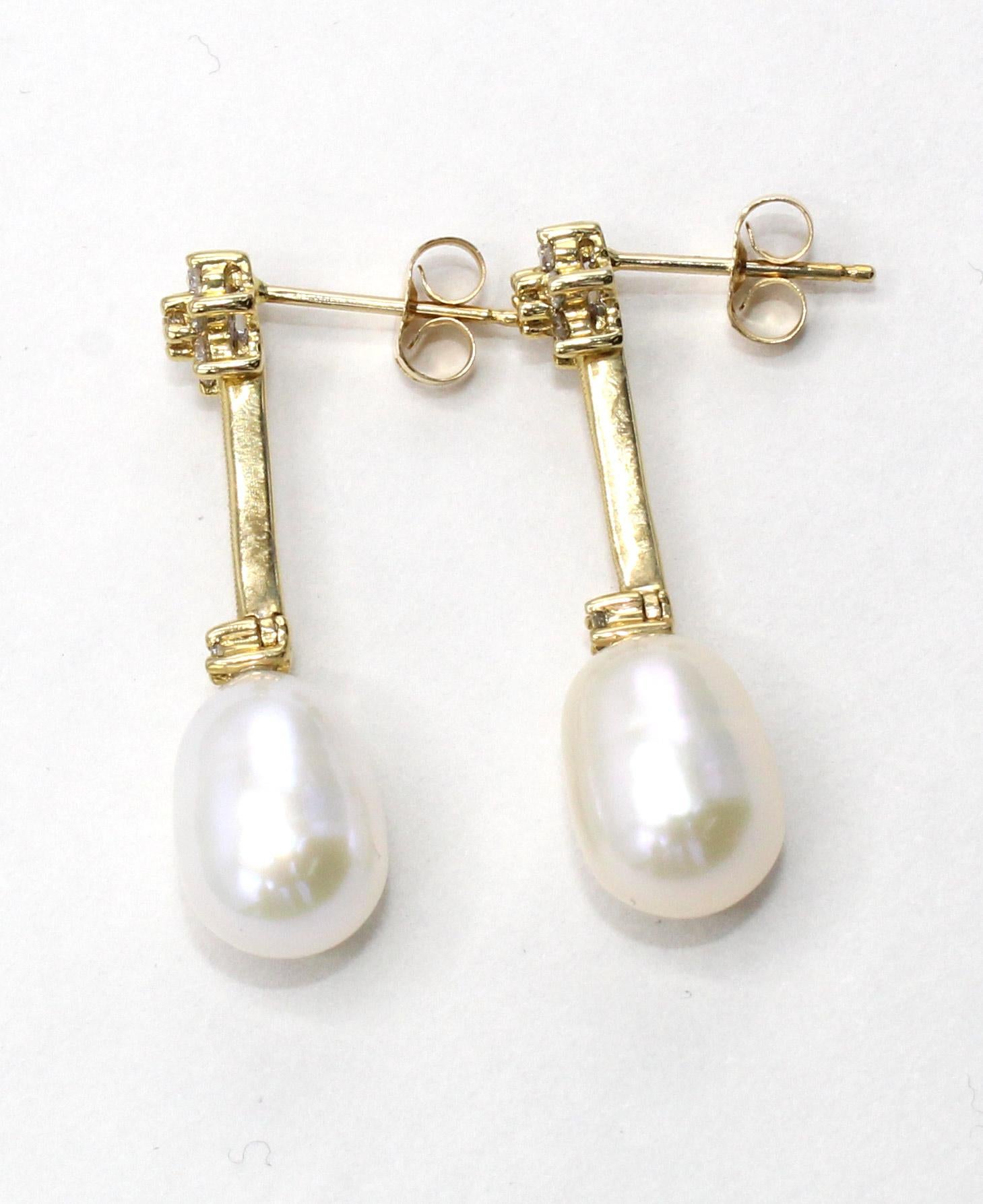 Round Cut Cultured Pearl Diamond Yellow Gold Ear Pendants For Sale