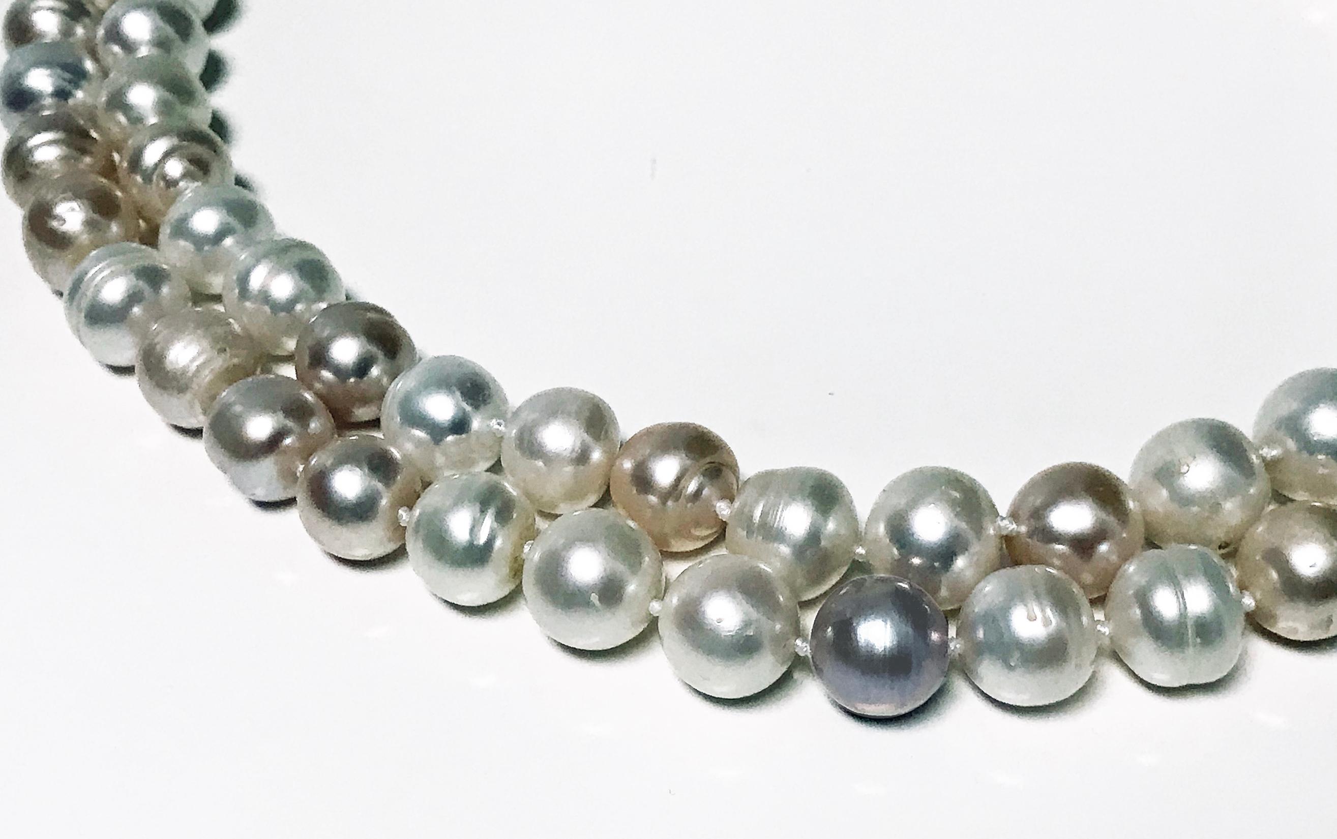 Cultured Pearl Double Necklace In Good Condition In Toronto, ON