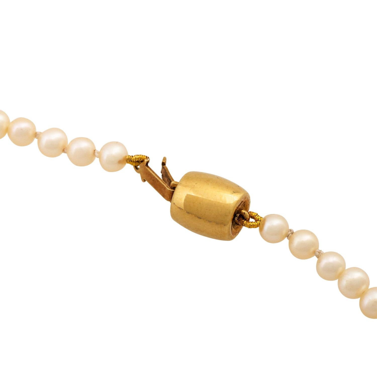 Cultured Pearl Necklace In Good Condition For Sale In Stuttgart, BW