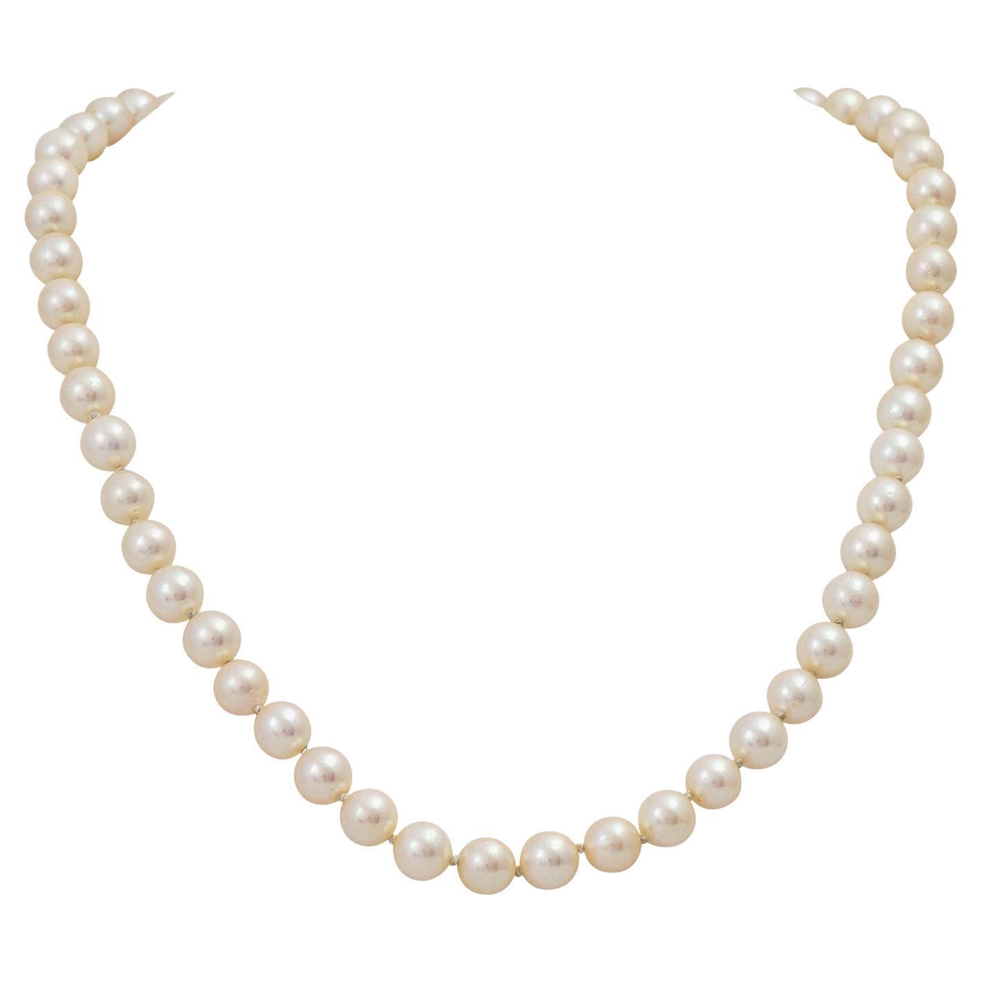 Cultured Pearl Necklace For Sale