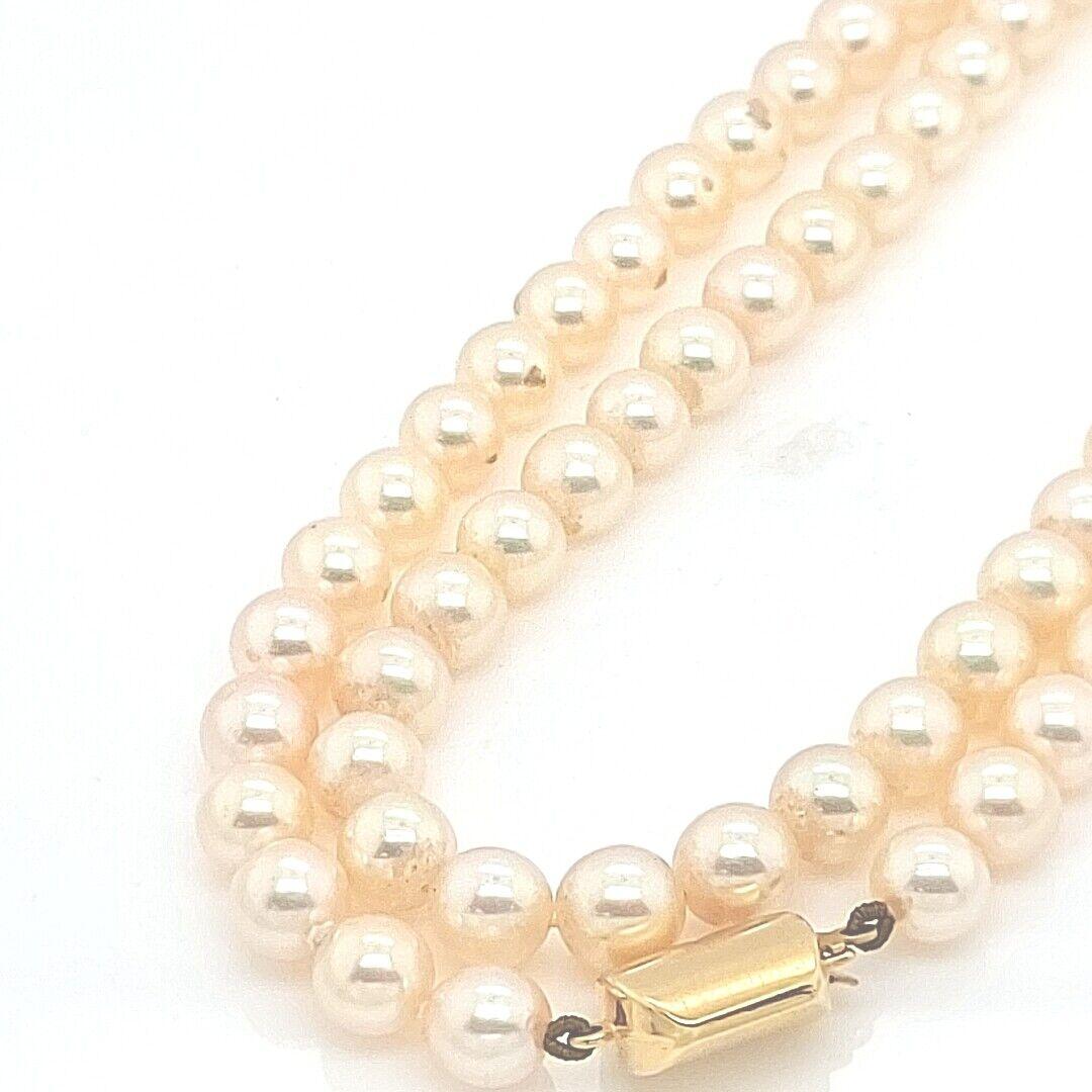 7.5mm-8mmCultured Pearl Necklace,With Quality Lustre With 18ct Yellow Gold Clasp

Additional Information: 
Total Clasp Weight : 2.5g
Necklace Length: 23