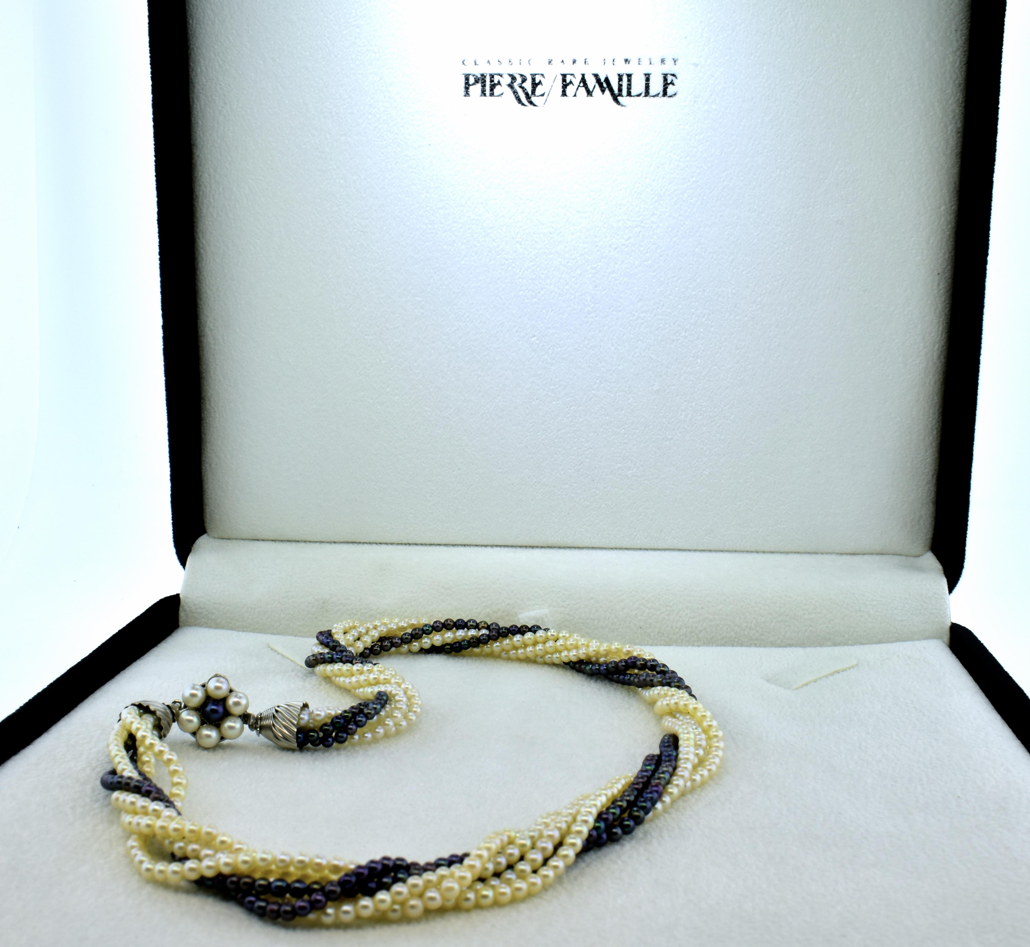 Cultured Pearl Necklace with White and Black Akoya Pearls In Excellent Condition For Sale In Aspen, CO