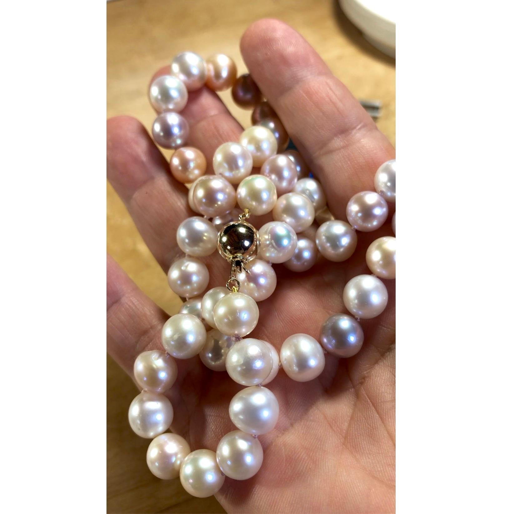 Pearl Necklace 14K Yellow Gold 25 Inch For Sale 2