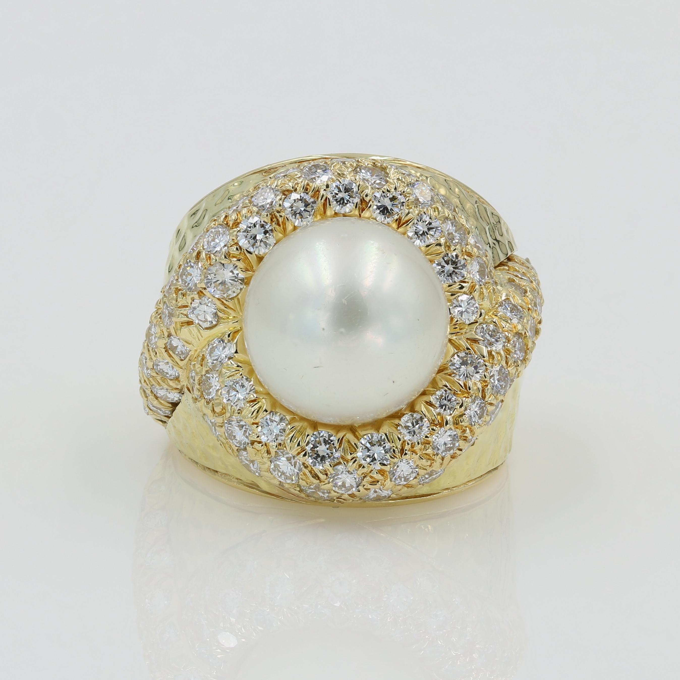 Contemporary Cultured Pearl and Pave Diamond Ring in 18 Karat YG For Sale