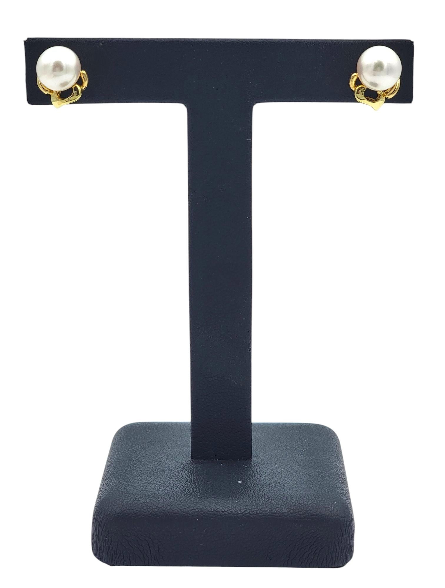 Cultured Pearl Pierced Stud Earrings with 18 Karat Yellow Gold Detailing For Sale 4