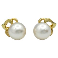 Cultured Pearl Pierced Stud Earrings with 18 Karat Yellow Gold Detailing