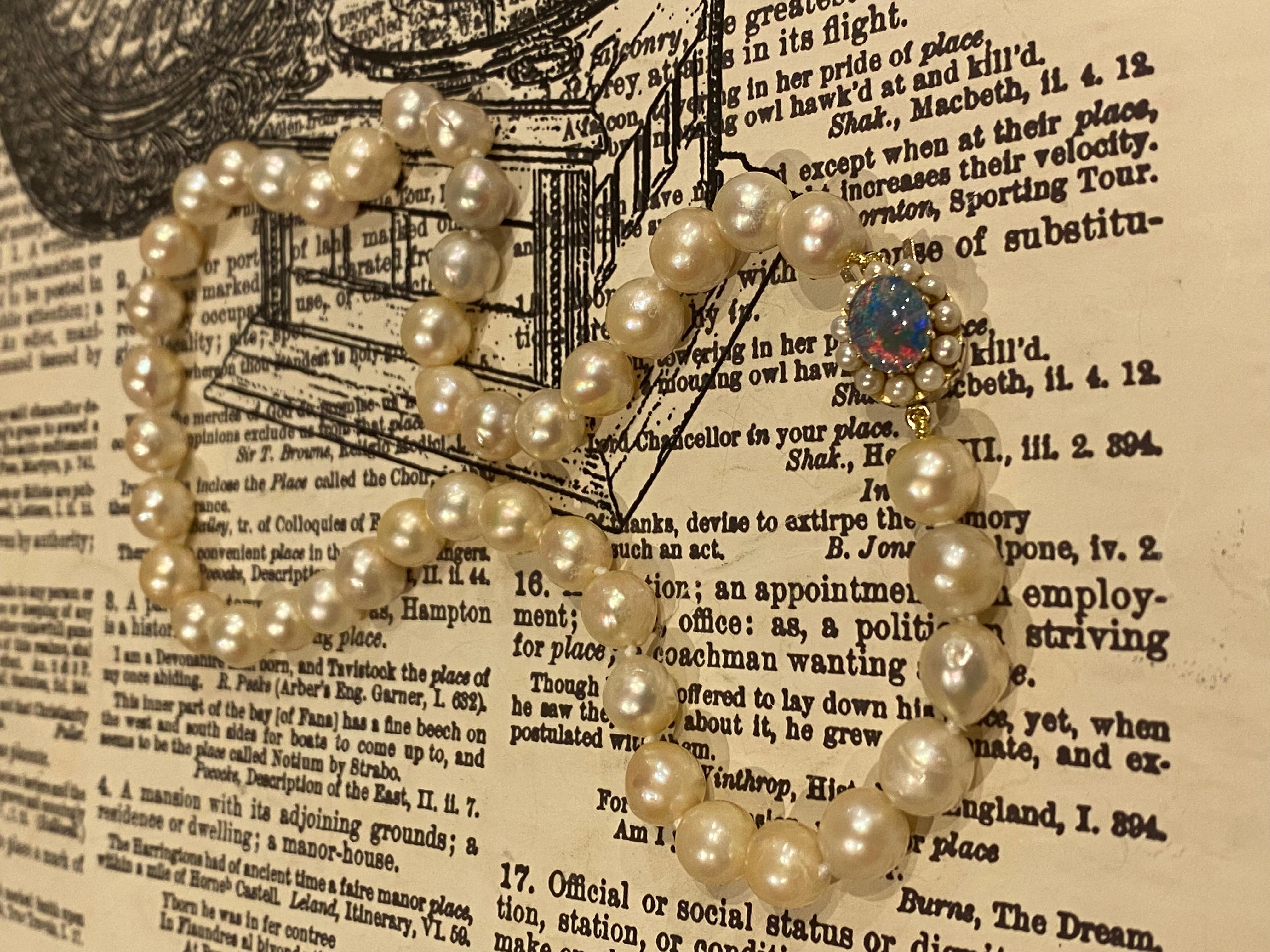 Cultured Pearl Princess Length 45cm Necklace with 9K Gold, Opal & Pearl Clasp In Excellent Condition For Sale In MELBOURNE, AU