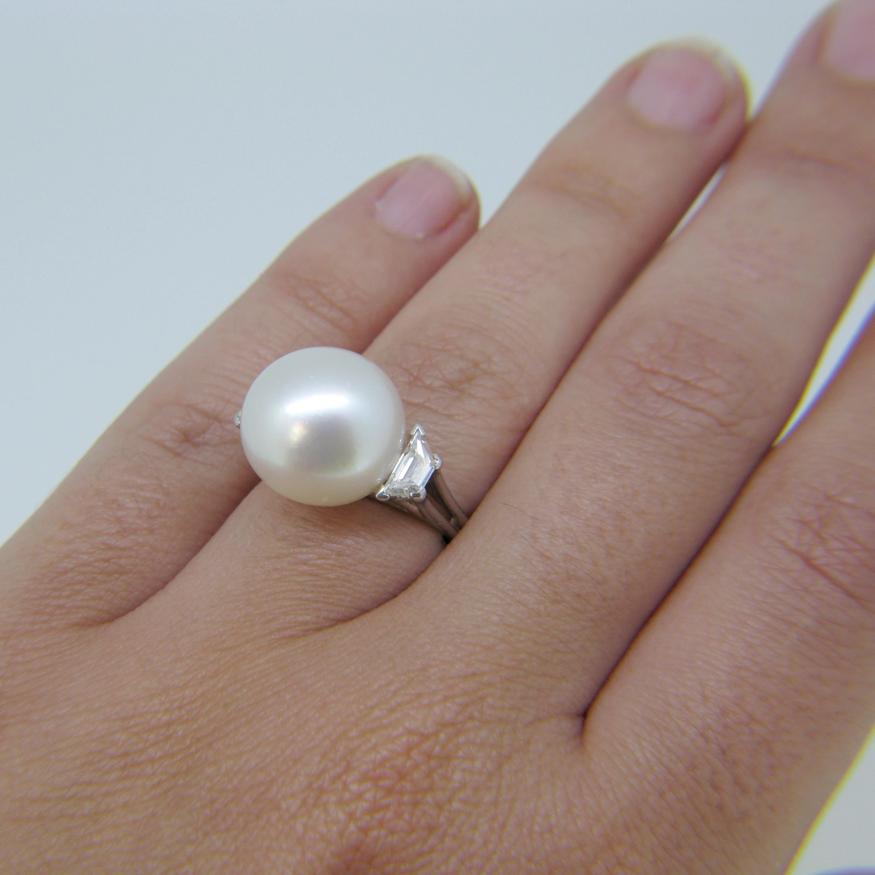 Cultured Pearl Trapeze Diamonds White Gold Platinum Ring 4