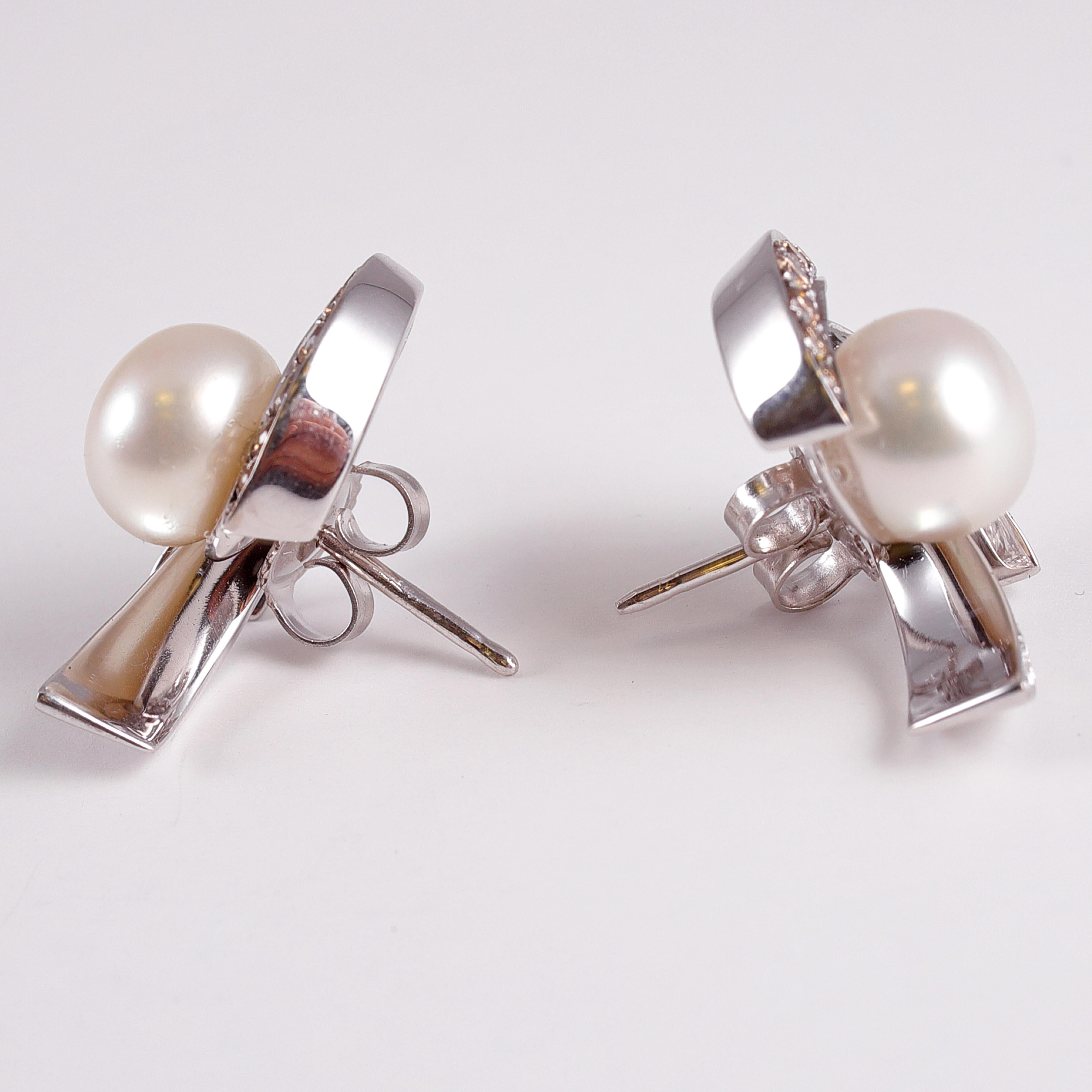Women's or Men's Cultured Pearl with Diamond Earrings by IO Si