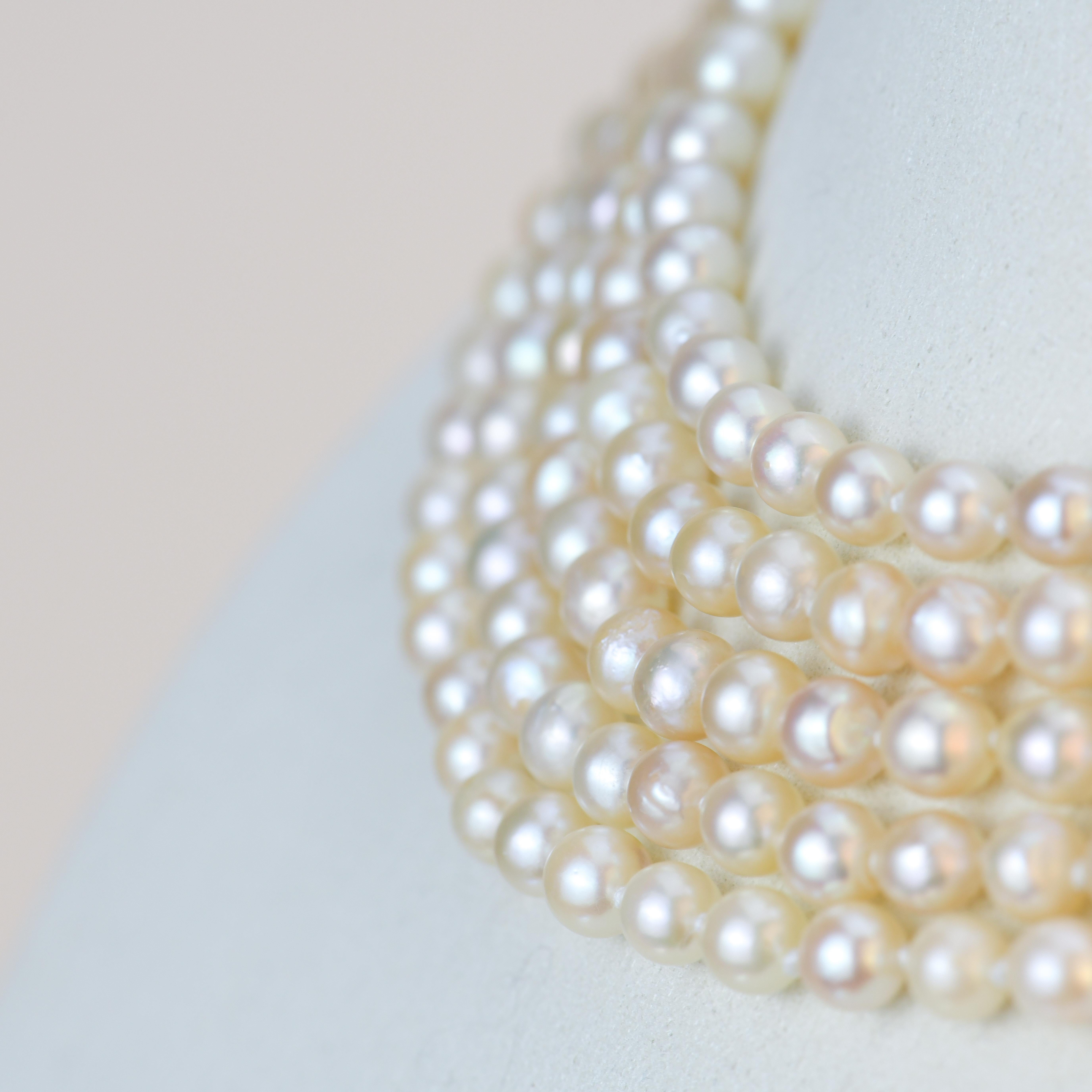 Collar Multicadena Perlas Cultivadas Diamante Oro Blanco 18K Corte brillante