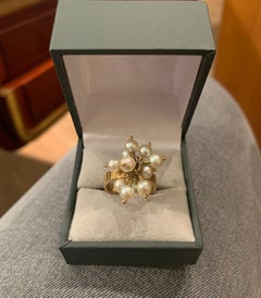 Cultured Pearls Grelot 18 Carats Yellow Gold Ring