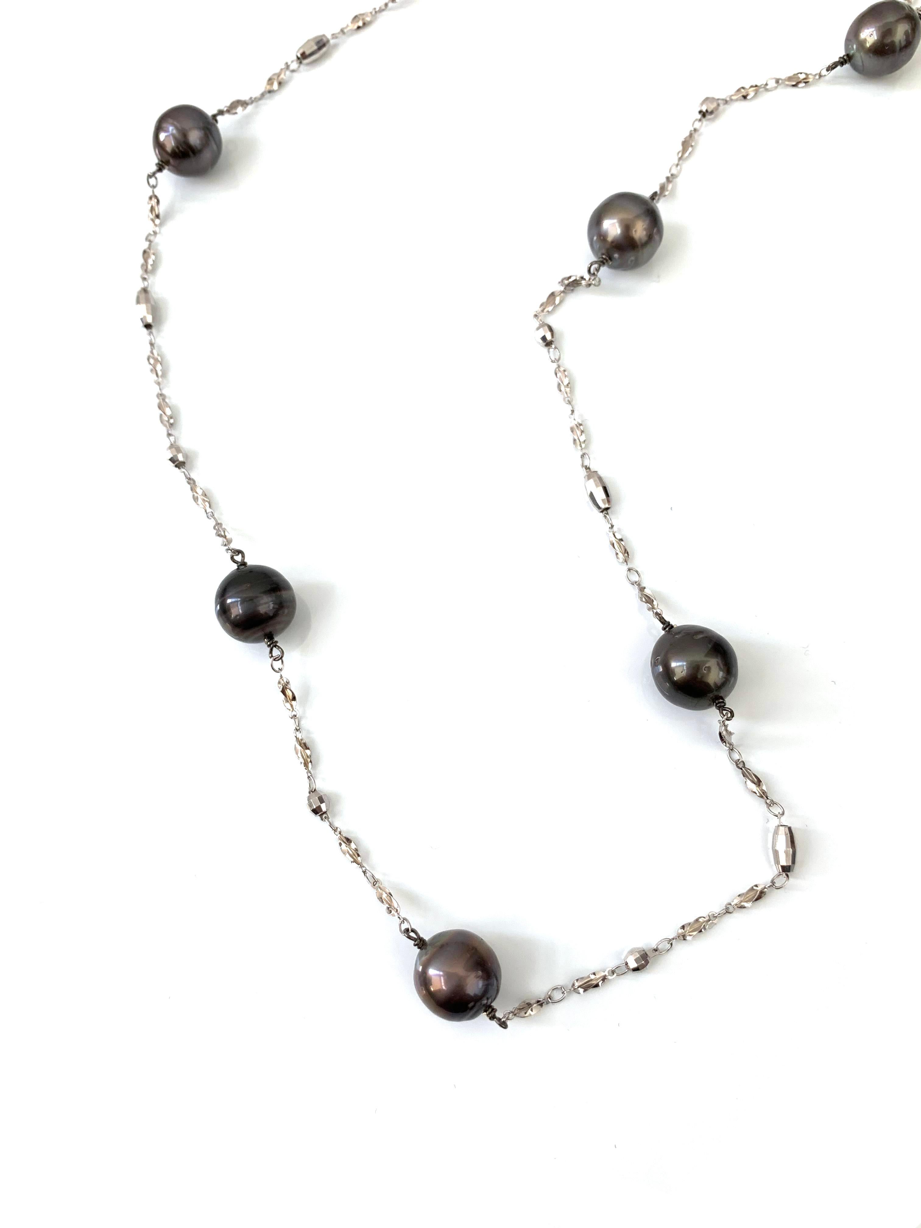 Moderne Long collier de perles de culture des mers du Sud en forme de chaîne en vente