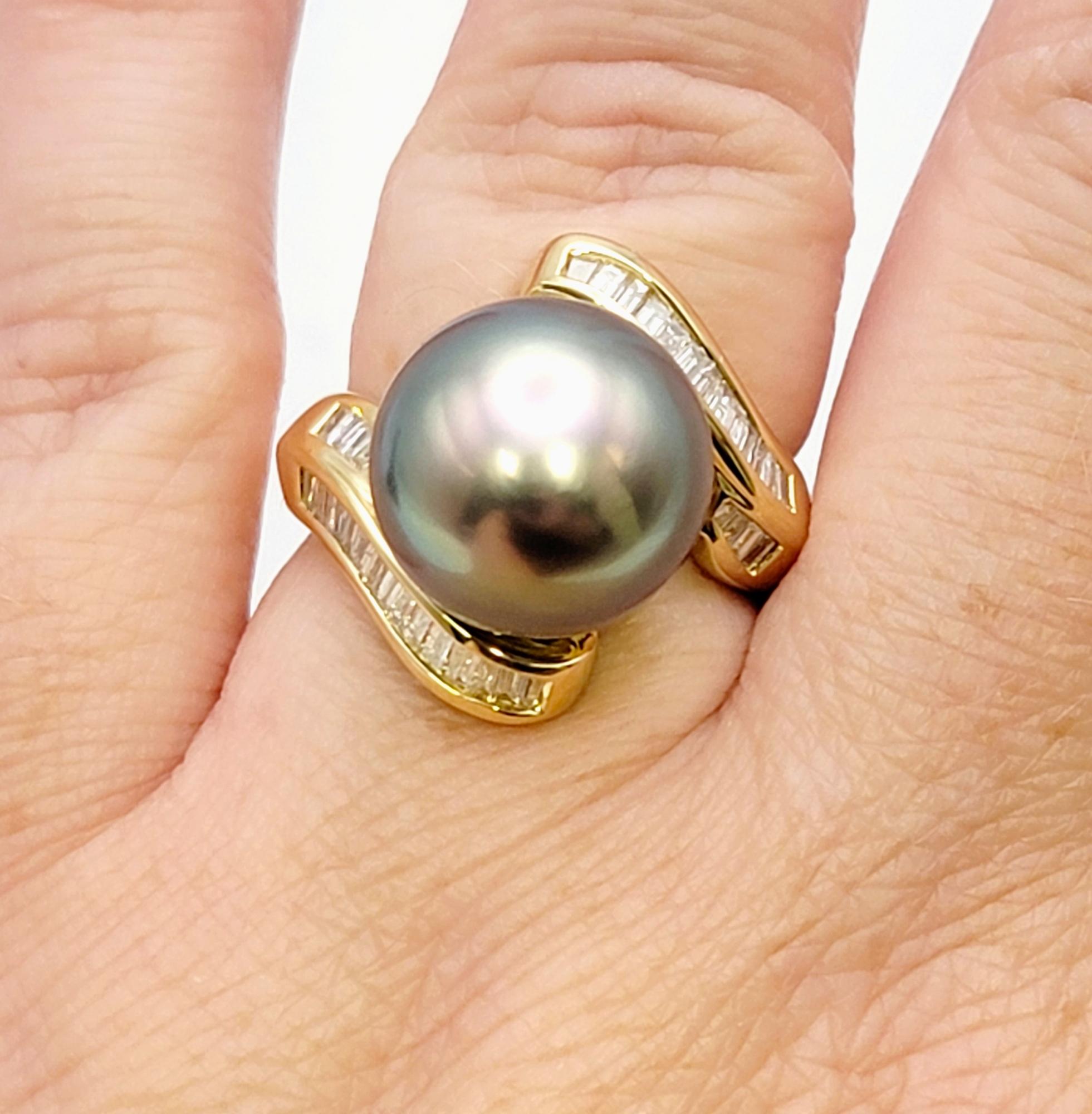Cultured Tahitian Pearl Bypass Gold Cocktail Ring with Baguette Diamond Accent For Sale 5