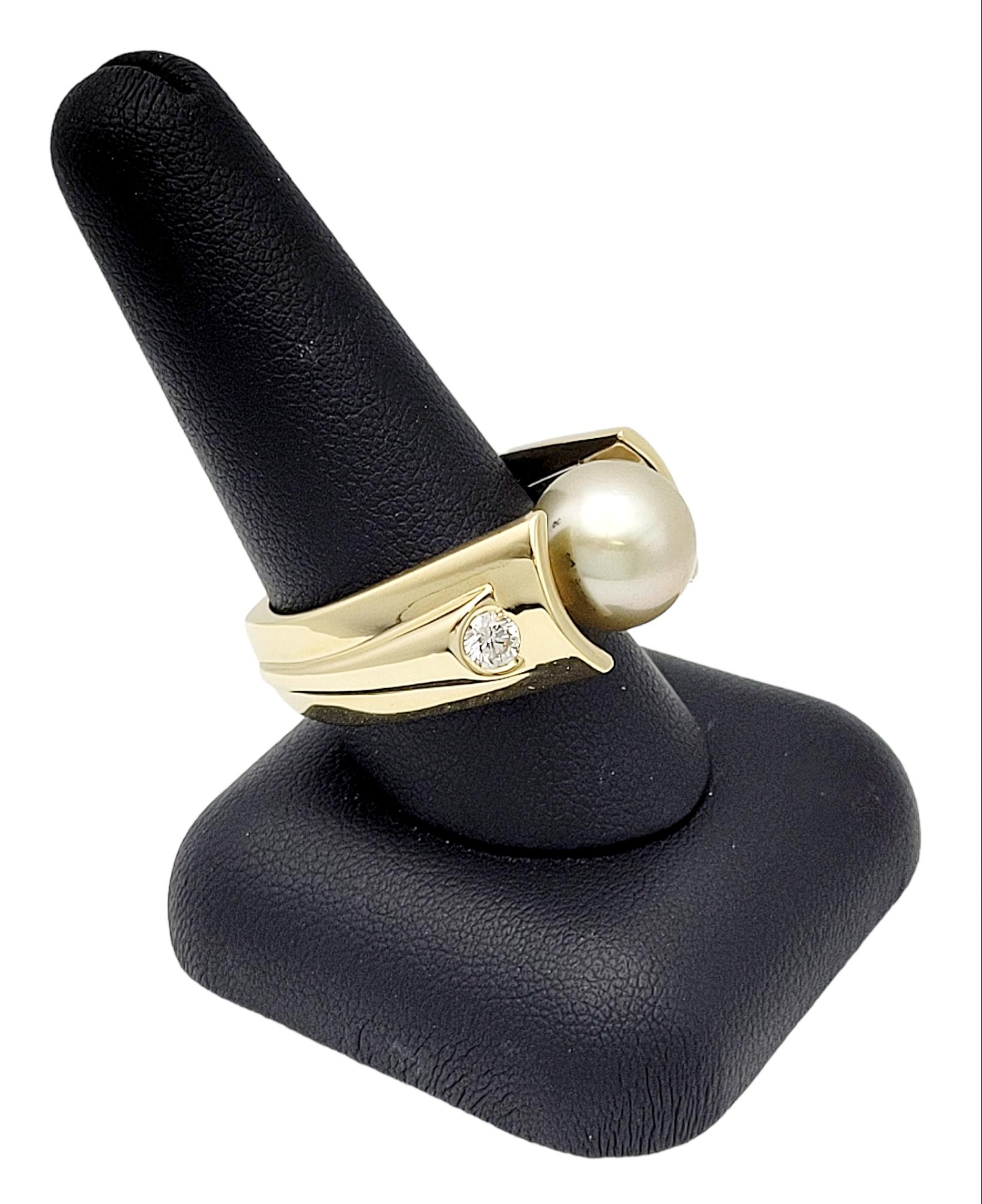 Cultured Tahitian Pearl & Round Brilliant Diamond Cocktail Ring in 14 Karat Gold For Sale 4