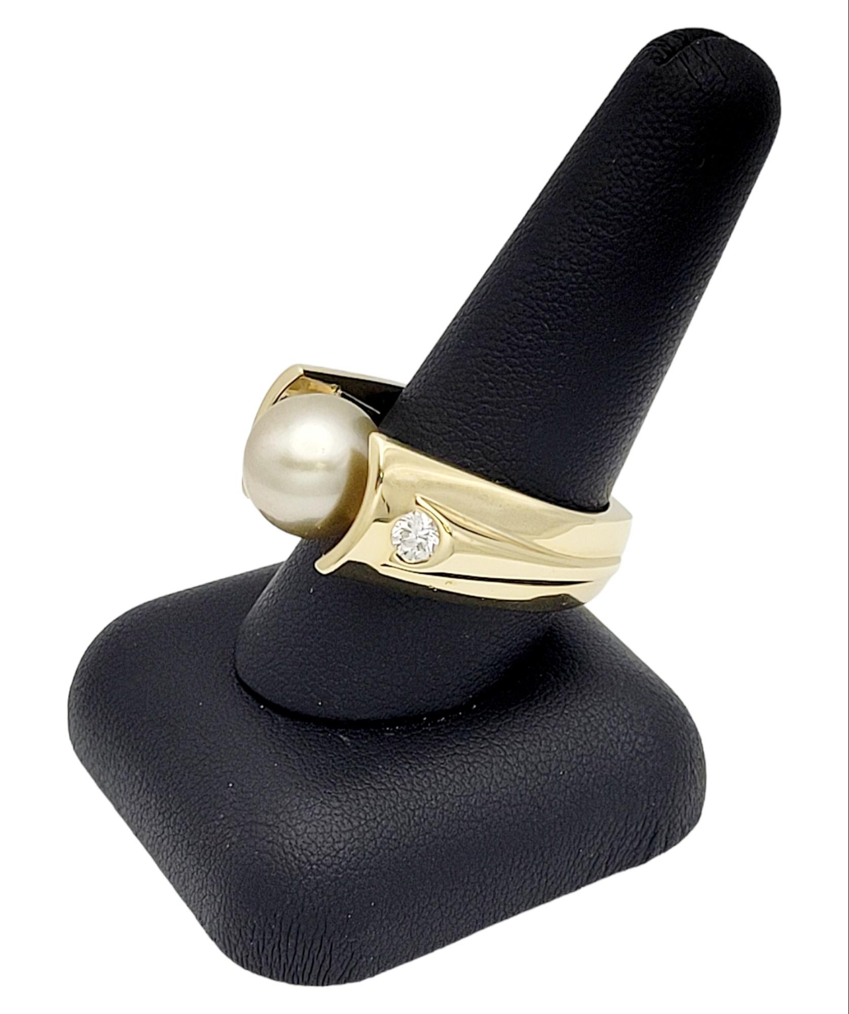 Anello cocktail con perla di Tahiti coltivata e diamante tondo brillante in oro 14 carati in vendita 7
