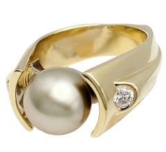 Cultured Tahitian Pearl & Round Brilliant Diamond Cocktail Ring in 14 Karat Gold