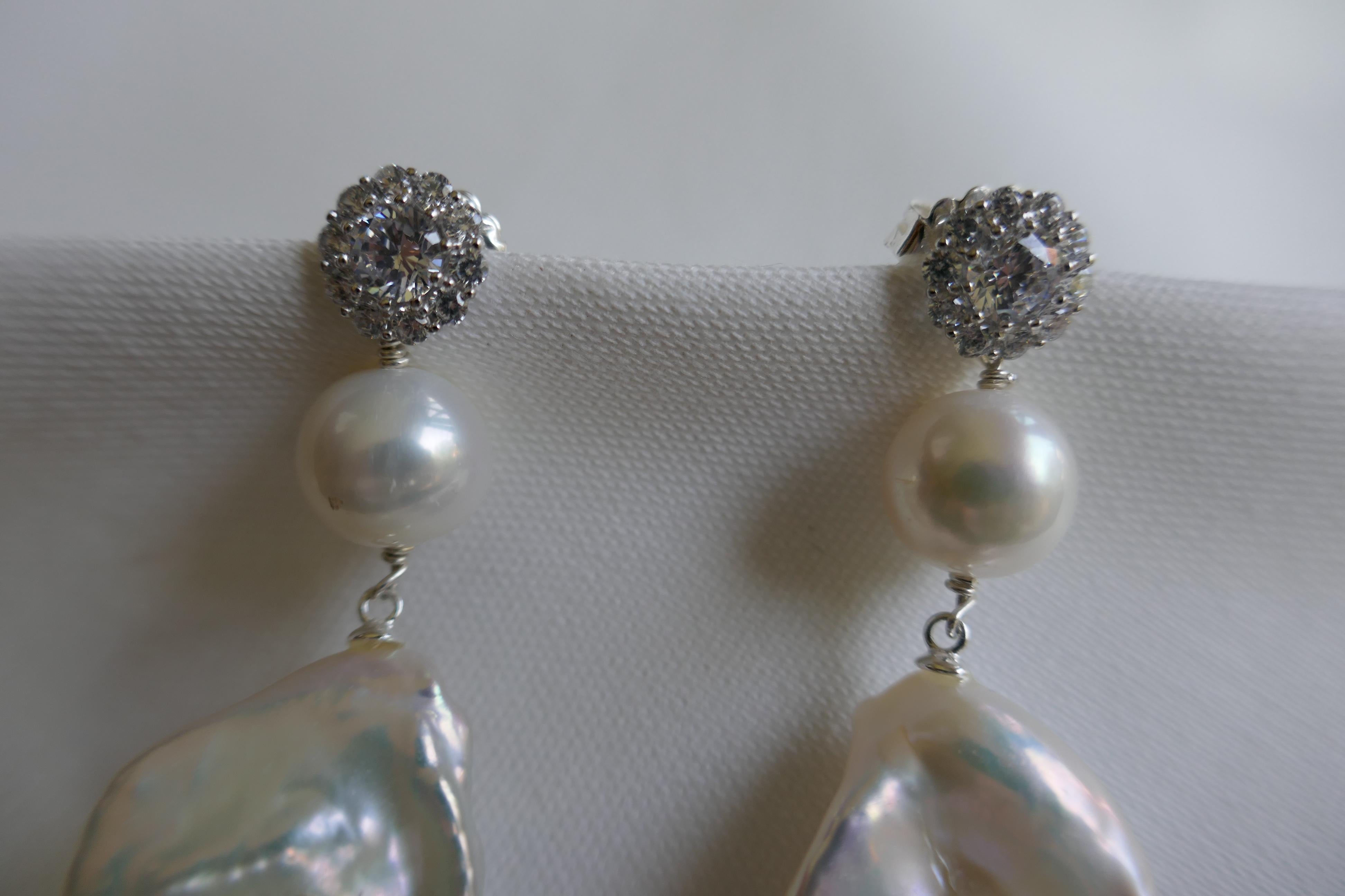 Modern Cultured White Keshi Pearls Pearls Cubic Zirconia 925 Sterling Silver Earrings