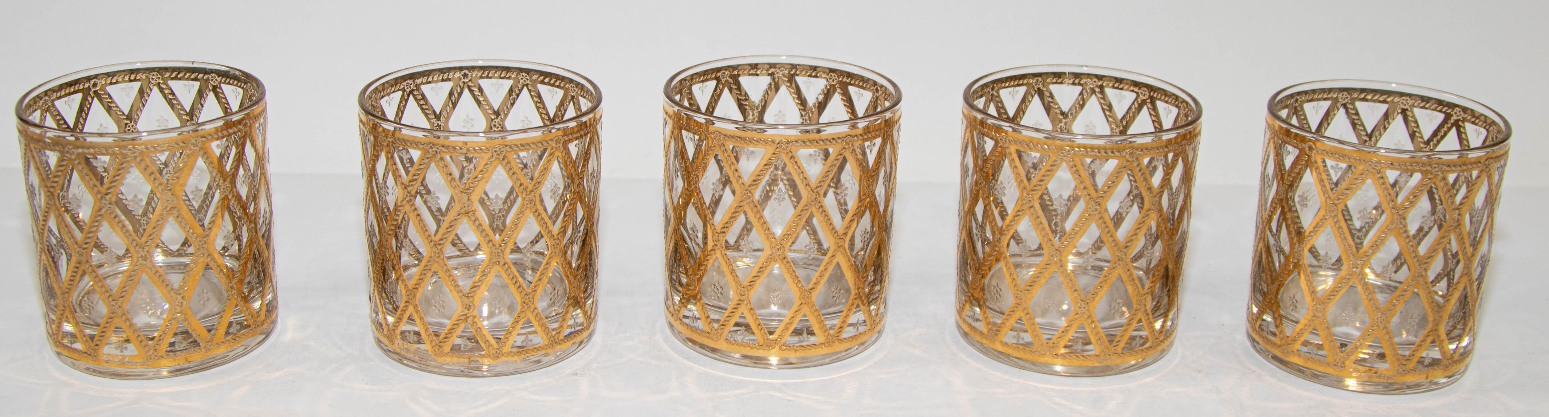 Culver 22-Karat Gold Barware Rocks Glasses Diamond Pattern 1960s Signed In Good Condition In North Hollywood, CA