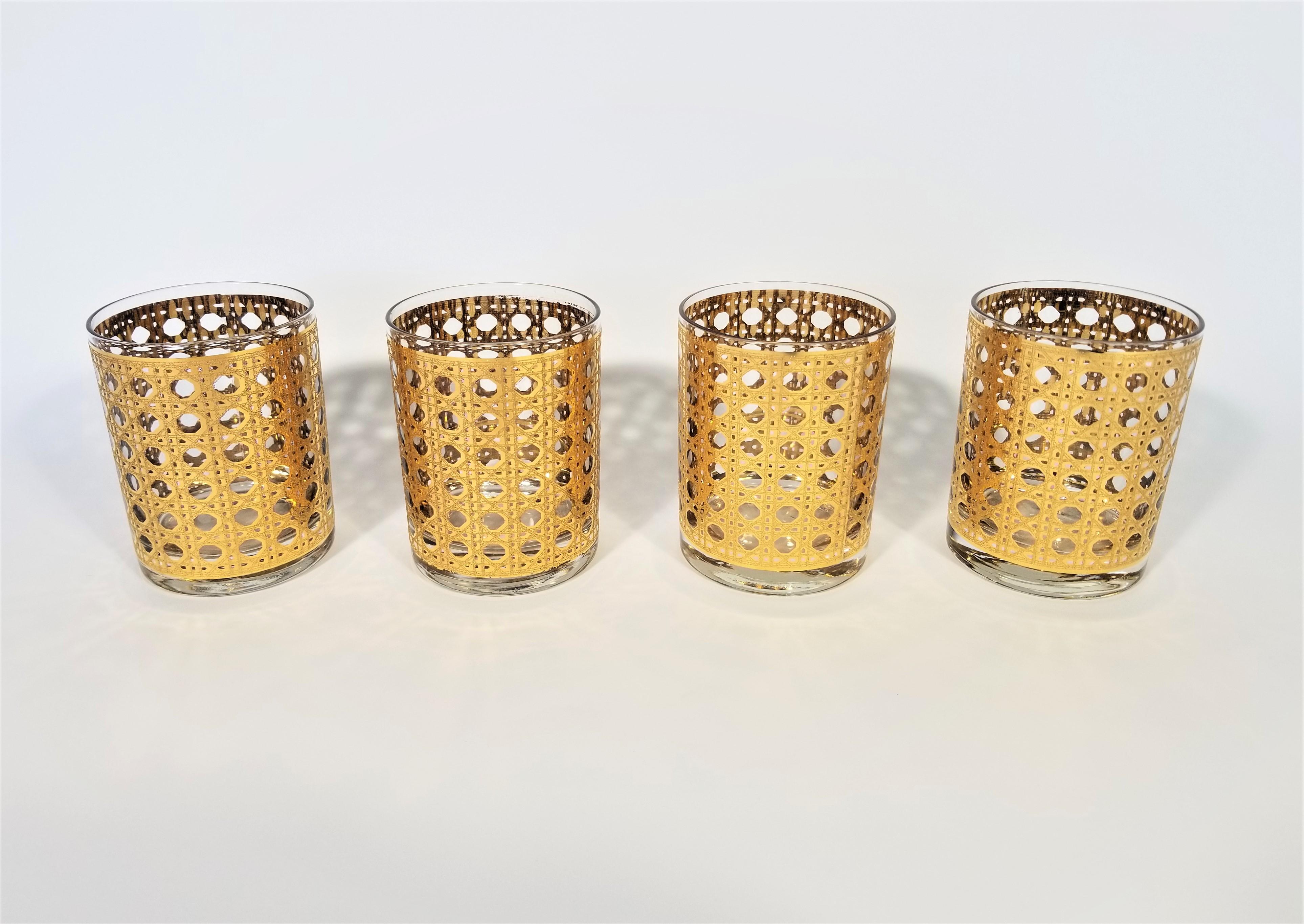 Midcentury 1960s-1970s set of 8 Culver glasses. Canella design. 22 karat Gold designed to resemble the pattern of cane or caning. Beautiful addition to any bar or table. Excellent condition.