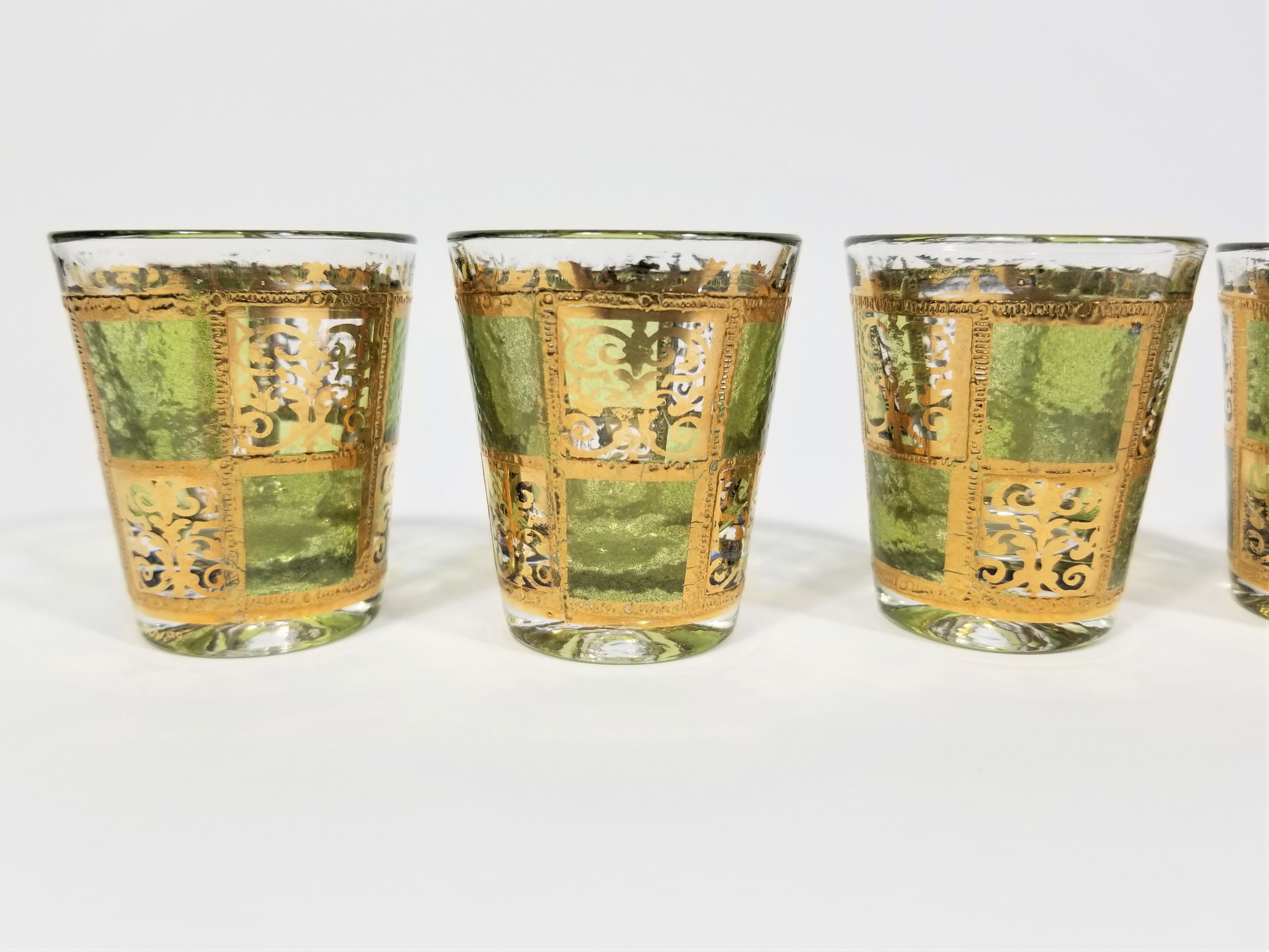 Culver 22k Gold  Shot Glasses Glassware Barware Mid-Century, 1960s In Good Condition For Sale In New York, NY