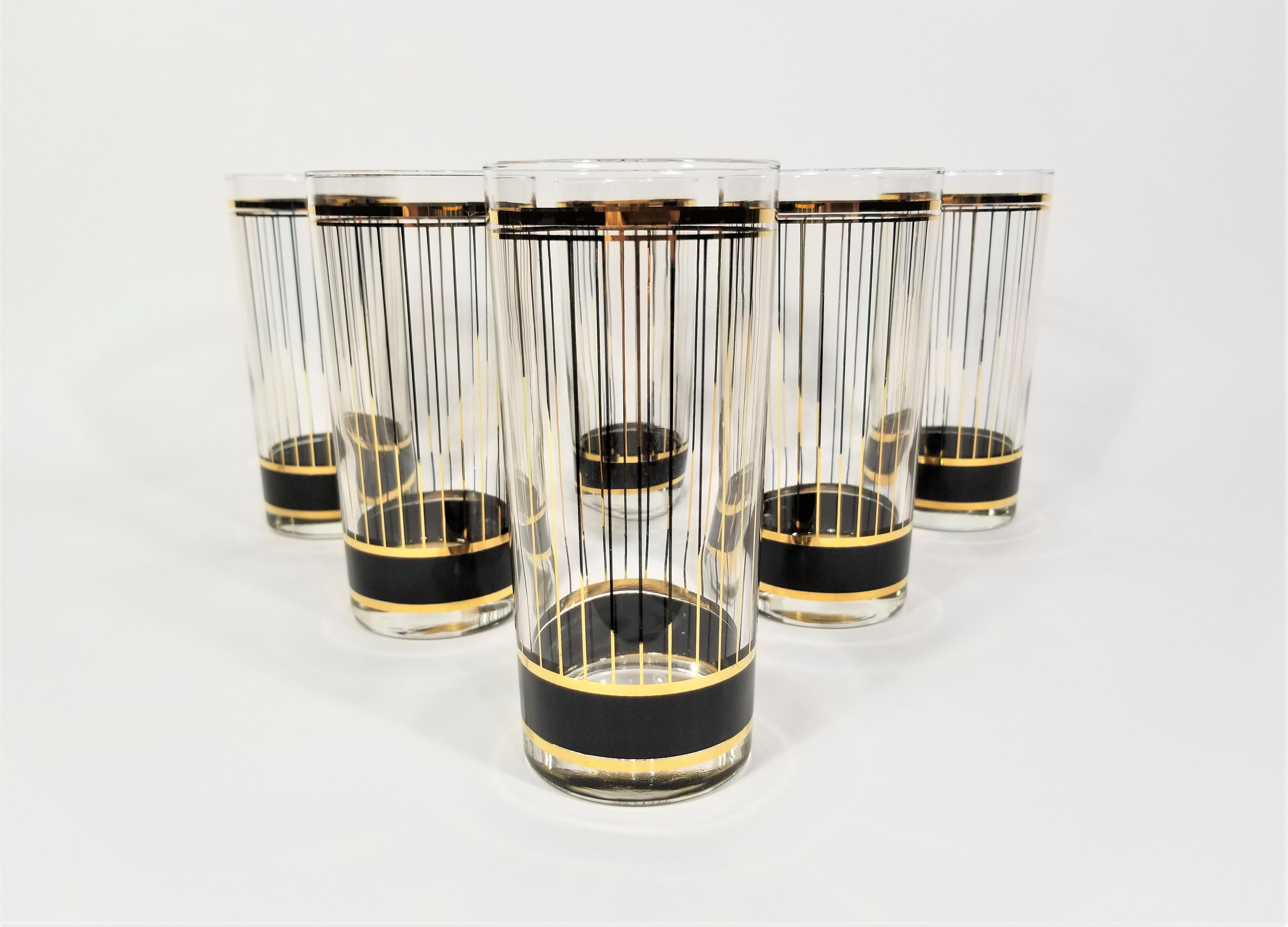 Mid century 1970s 1980s Culver 22k gold glassware barware. Set of 6. Entire set in excellent condition.
