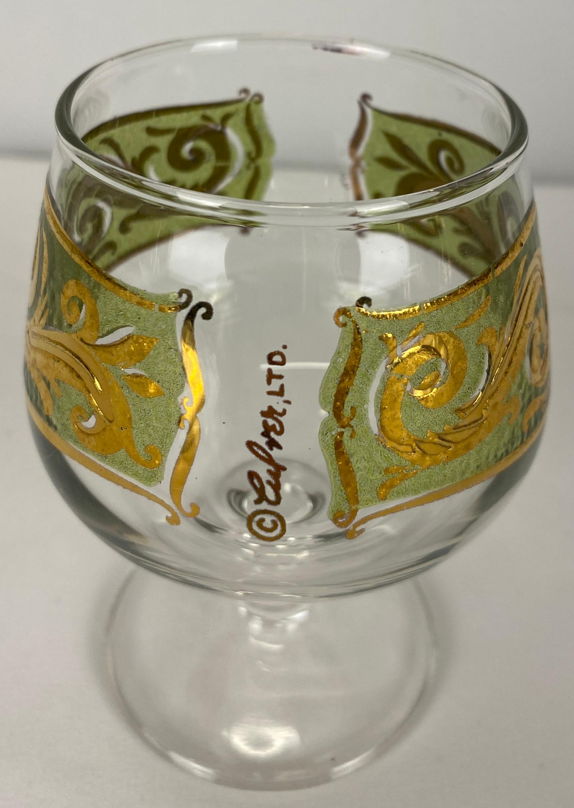 Exquisite Culver cordial glass set of 8.  Beautiful Moroccan themed design with 22-karat gold all perfect to use while serving Hors D'Oeuvres.

These highly ornate Culver cordial glasses features 22-karat gold textured filigree design with raised