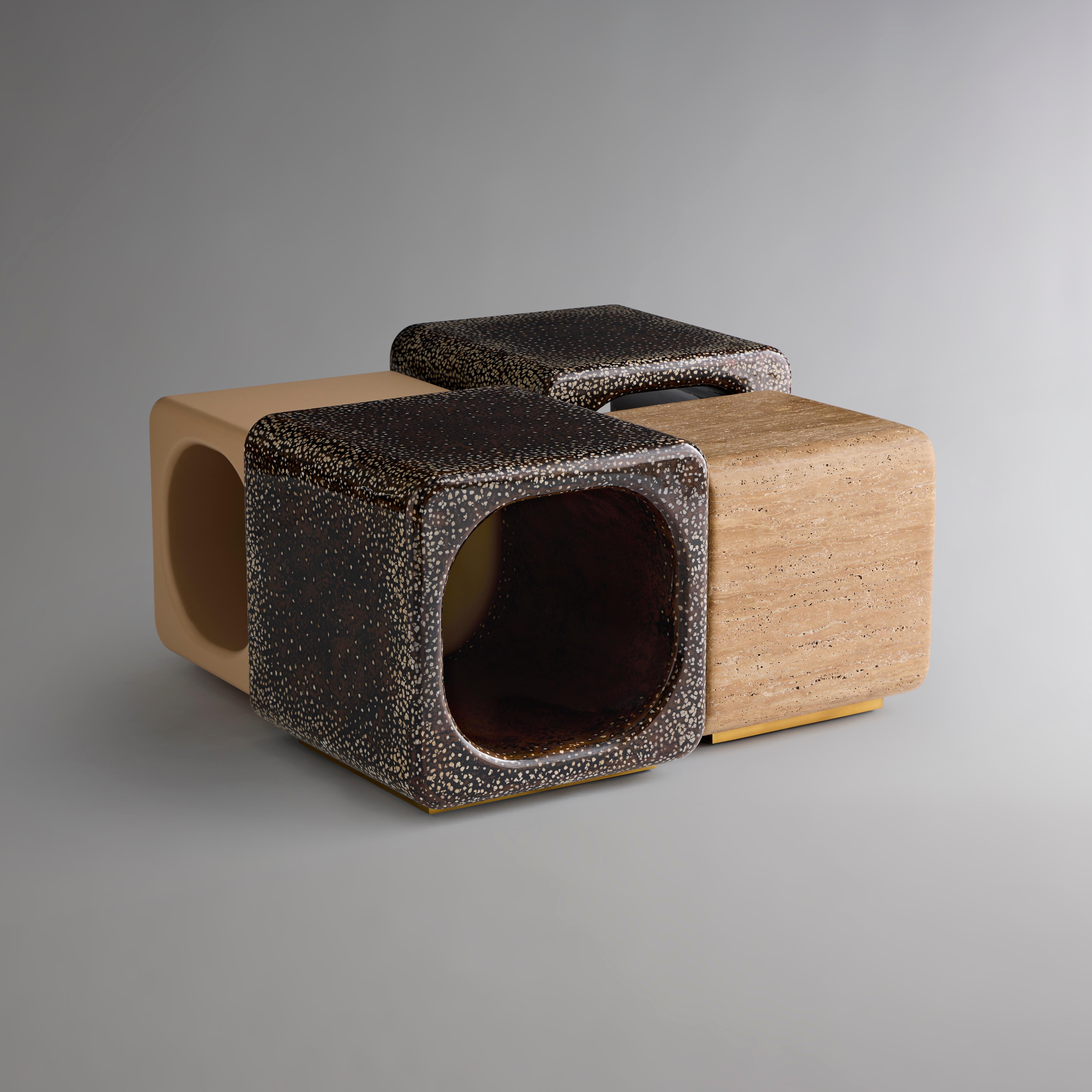 Laiton Cube de ponceau, coquille d'œuf en vente