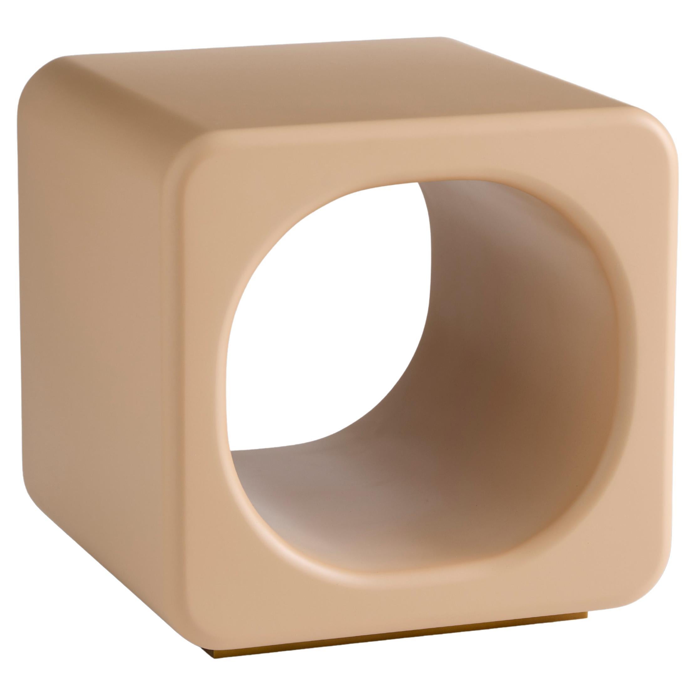 Cube de ponceau, laqué