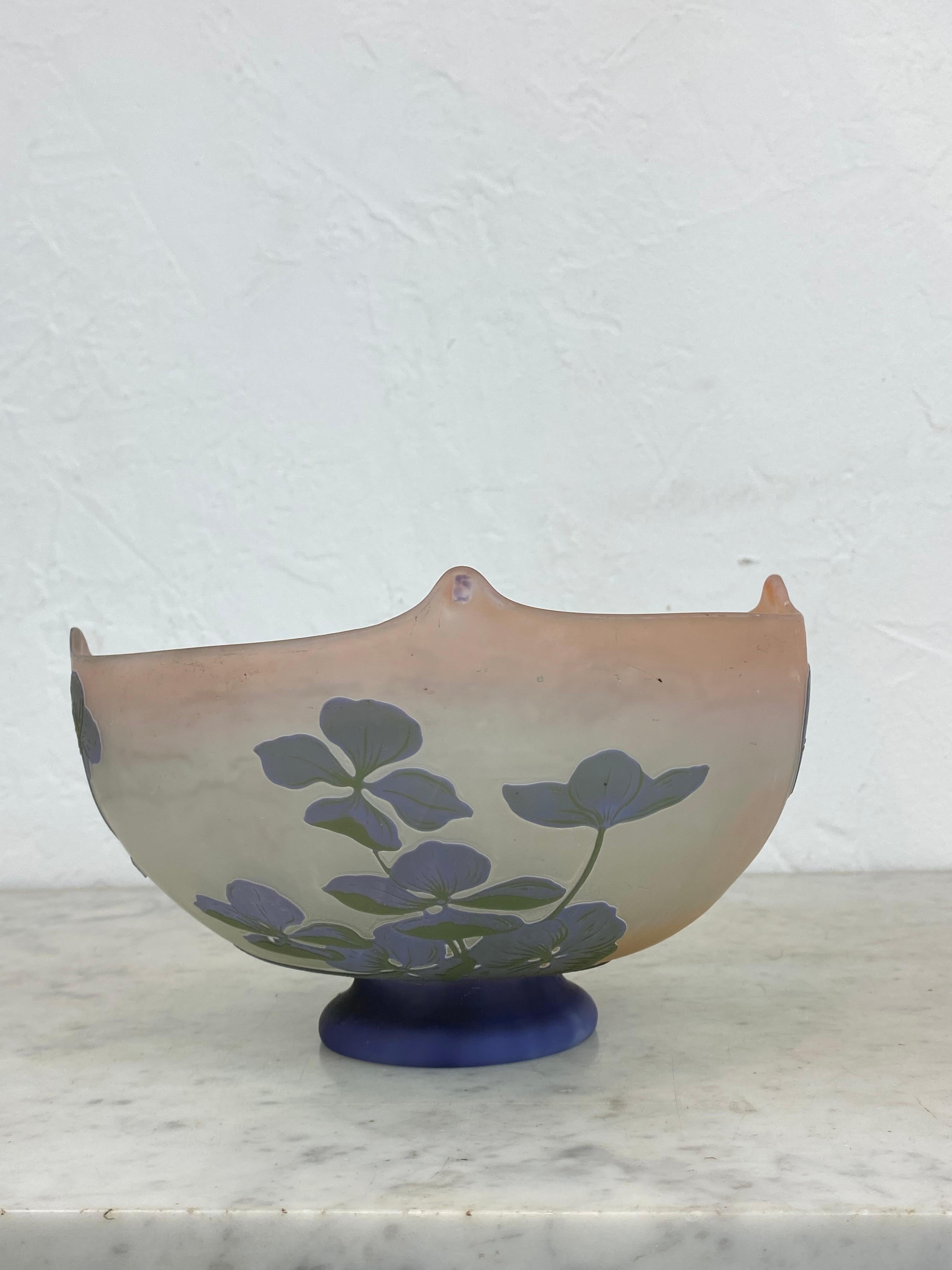 Français Coupe - Pâte de verre - E. Gallé - France - 20e siècle