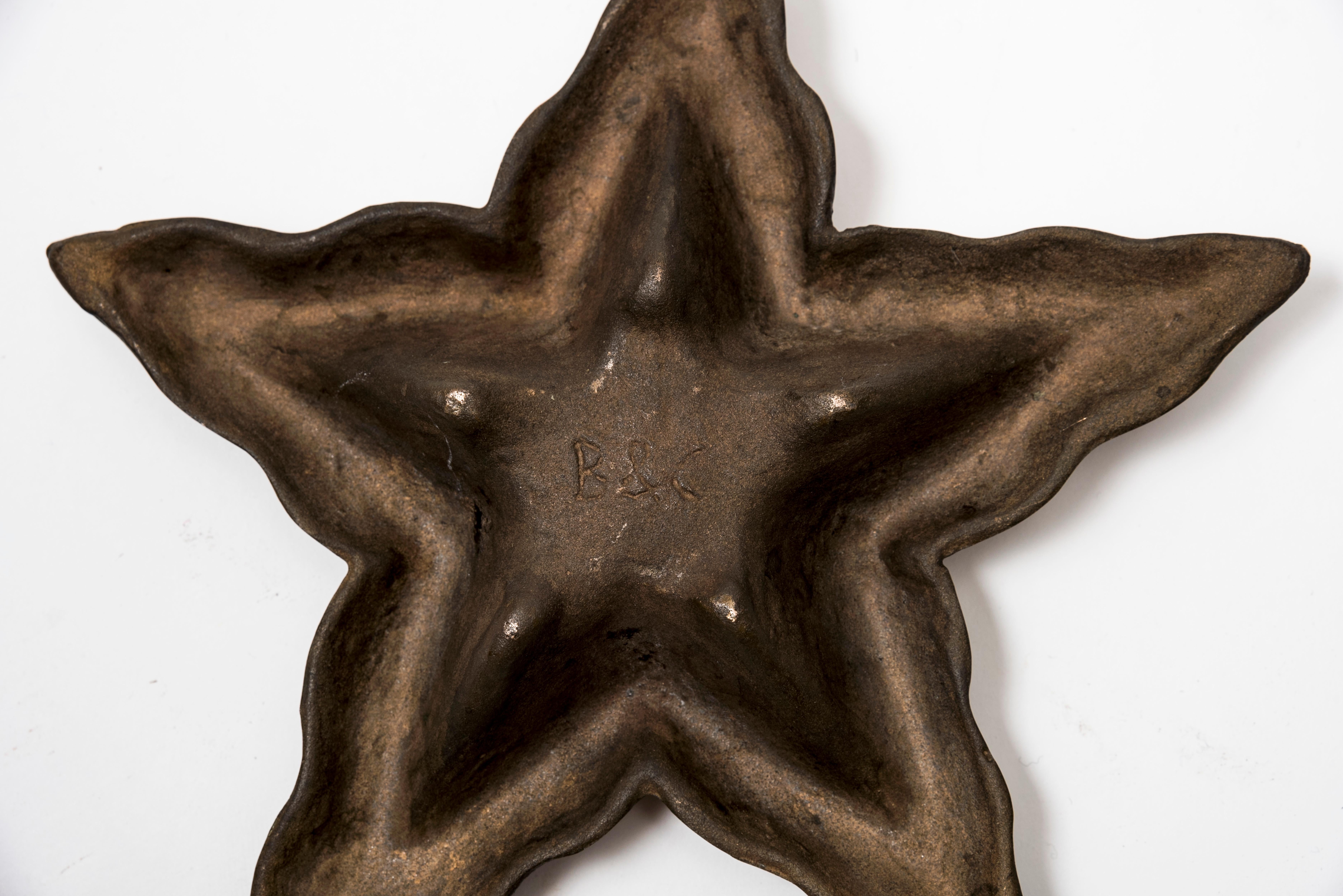 Becher aus Bronze von Garouste et Bonetti im Zustand „Hervorragend“ im Angebot in Bois-Colombes, FR
