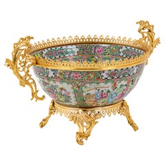 Cup in Canton Porcelain and Gilt Bronze, circa 1880