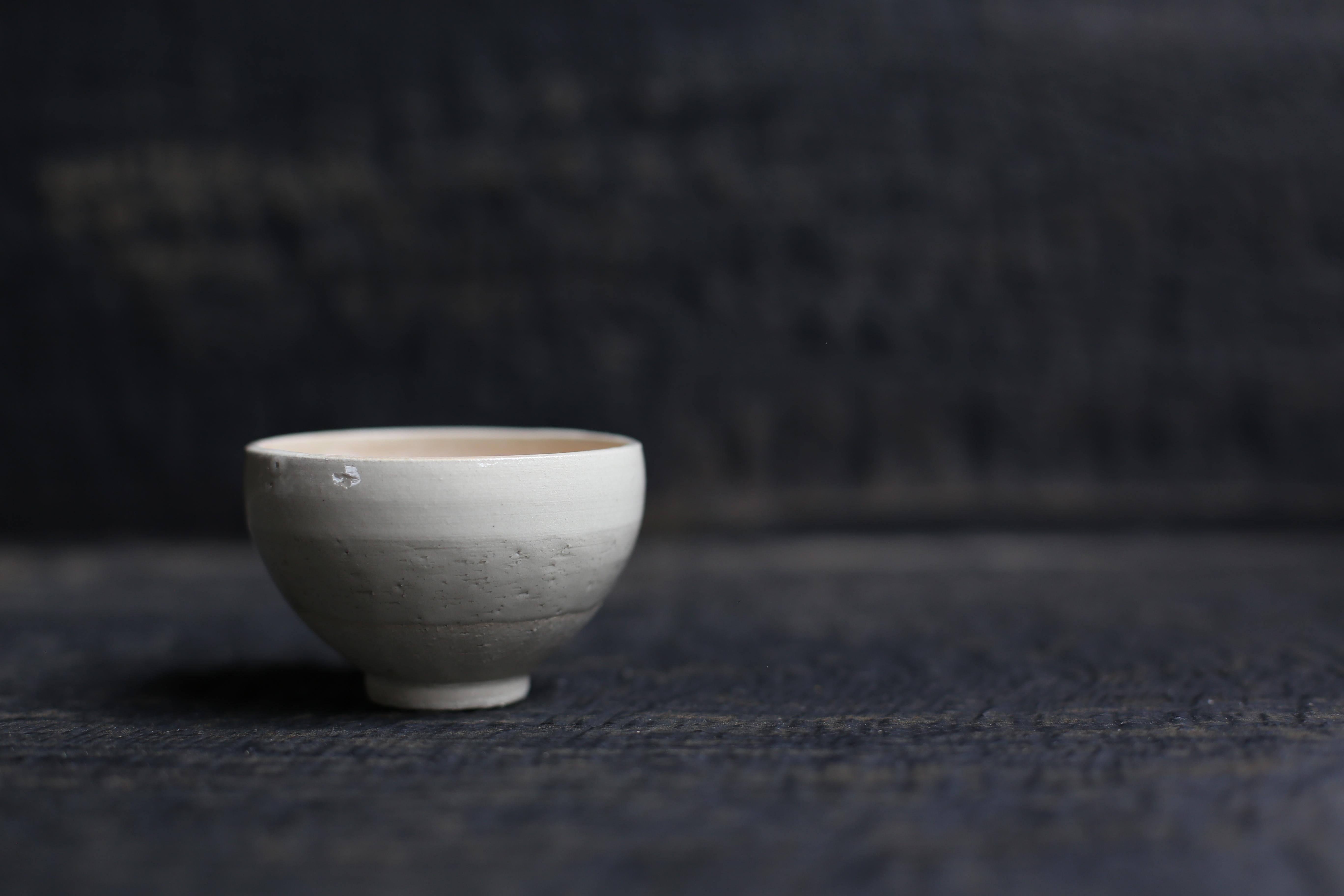 Modern Cup in White Clay with Cream Glaze For Sale