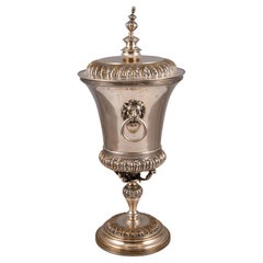 Cup. Silver in its color (.833). Portugal, 20th century.