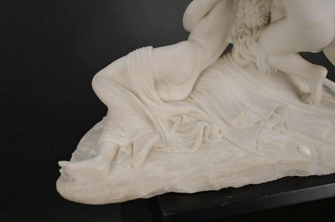 Finest quality 19th century Italian cupid and psyche marble sculpture after Antonio Canova.