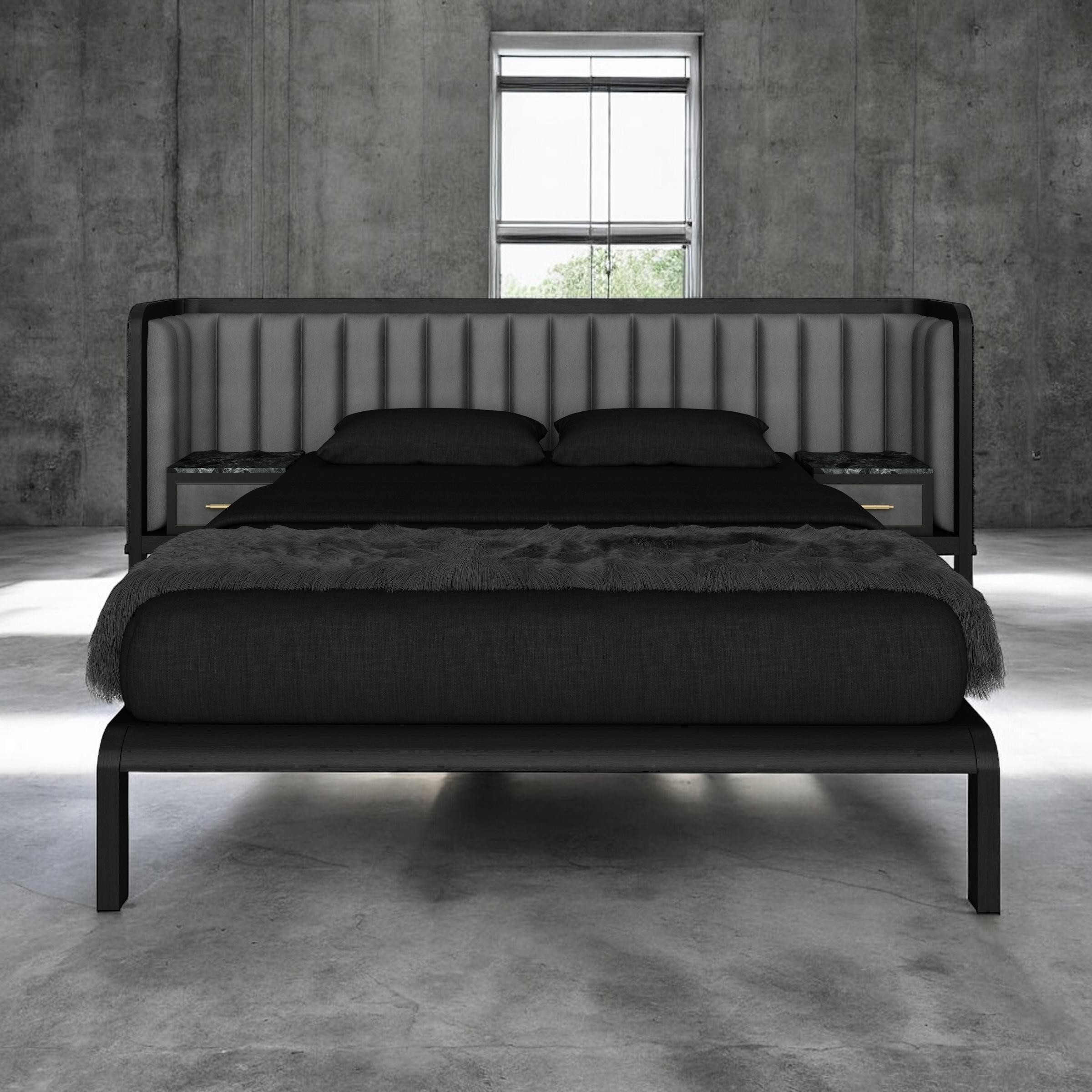 Der für Casa Botelho typische Glamour und das sinnliche Design können jetzt mit dem Cupid-Bett, einem Schlüsselstück des Boutique-Hotelkonzepts der Marke, in die Ästhetik Ihres Schlafzimmers integriert werden. Großartig in seiner Struktur und