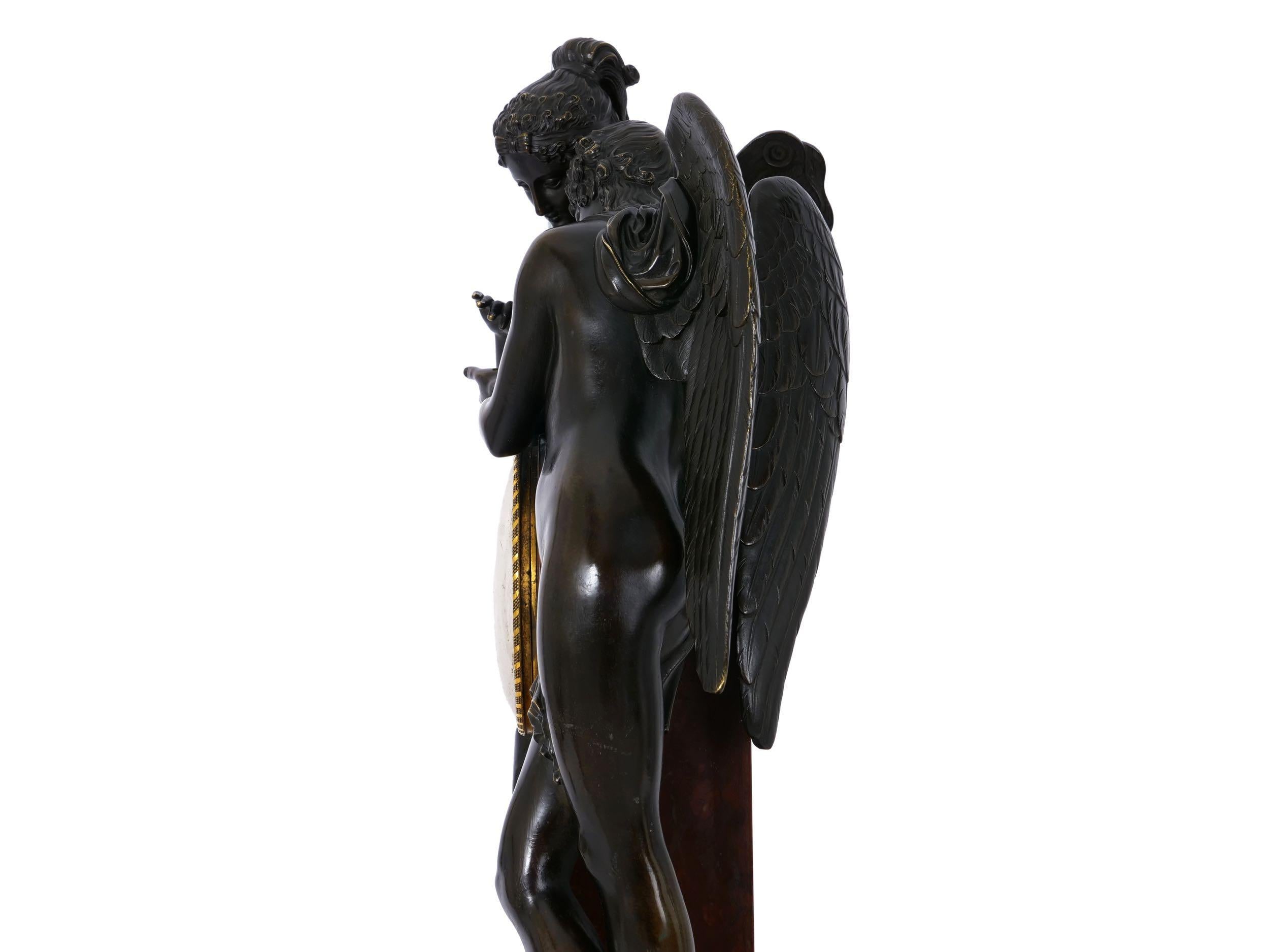 “Cupid & Psyche” French Empire Bronze Sculpture Mantel Clock, circa 1815 5