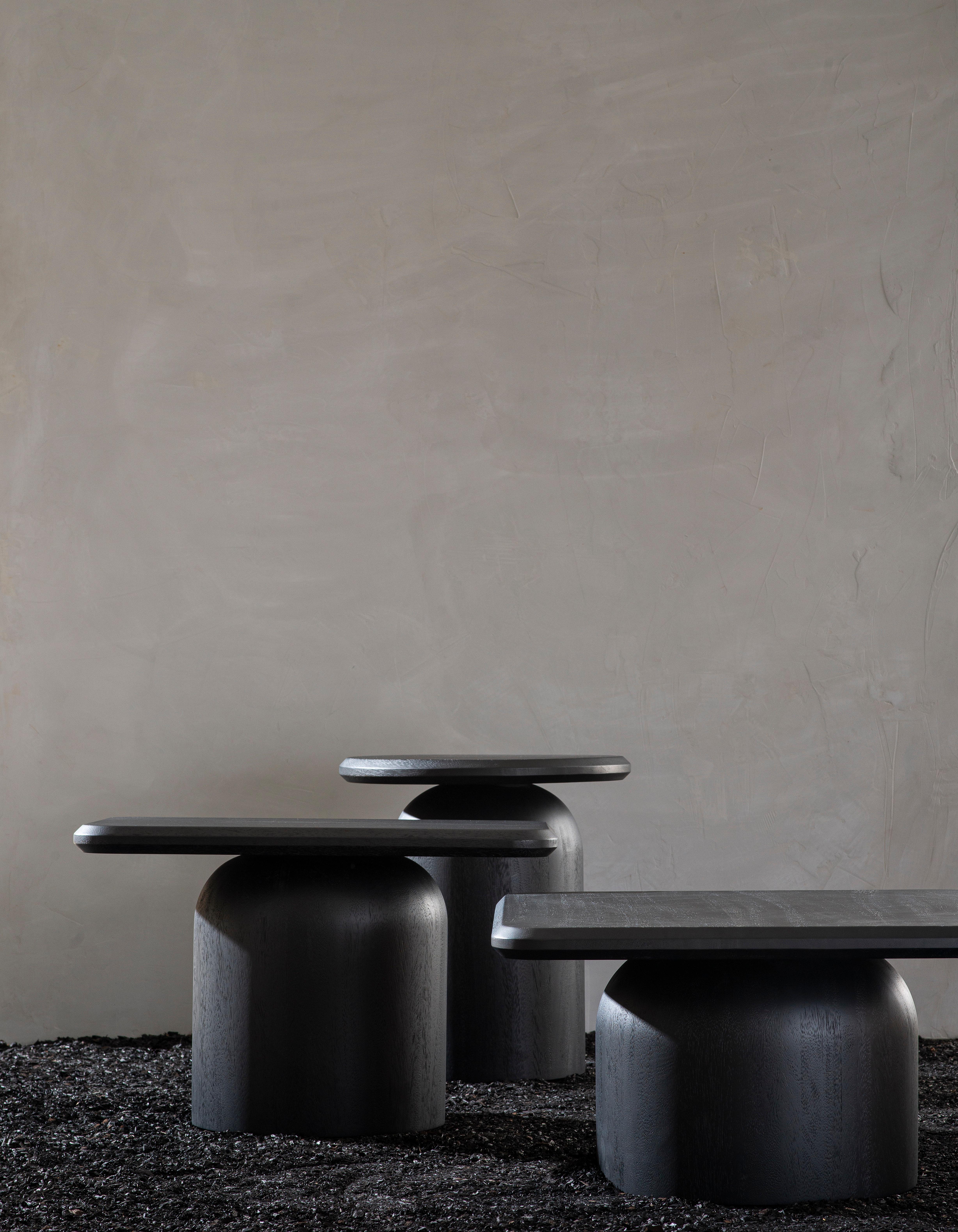 Brossé Table rectangulaire Cupola teinture noire en vente