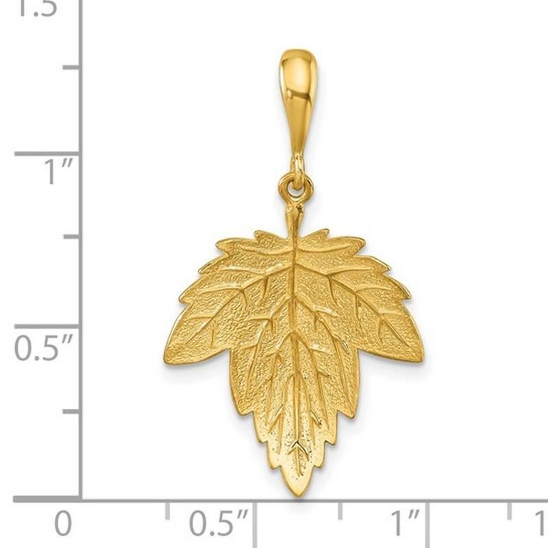 Curata 14k Yellow Gold Italian Textured Large Maple Leaf Pendant 1