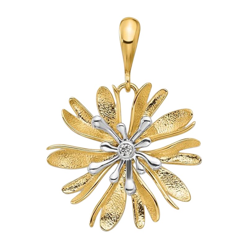 Curata 14k Yellow Gold Textured Diamond Abstract Flower Pendant For Sale