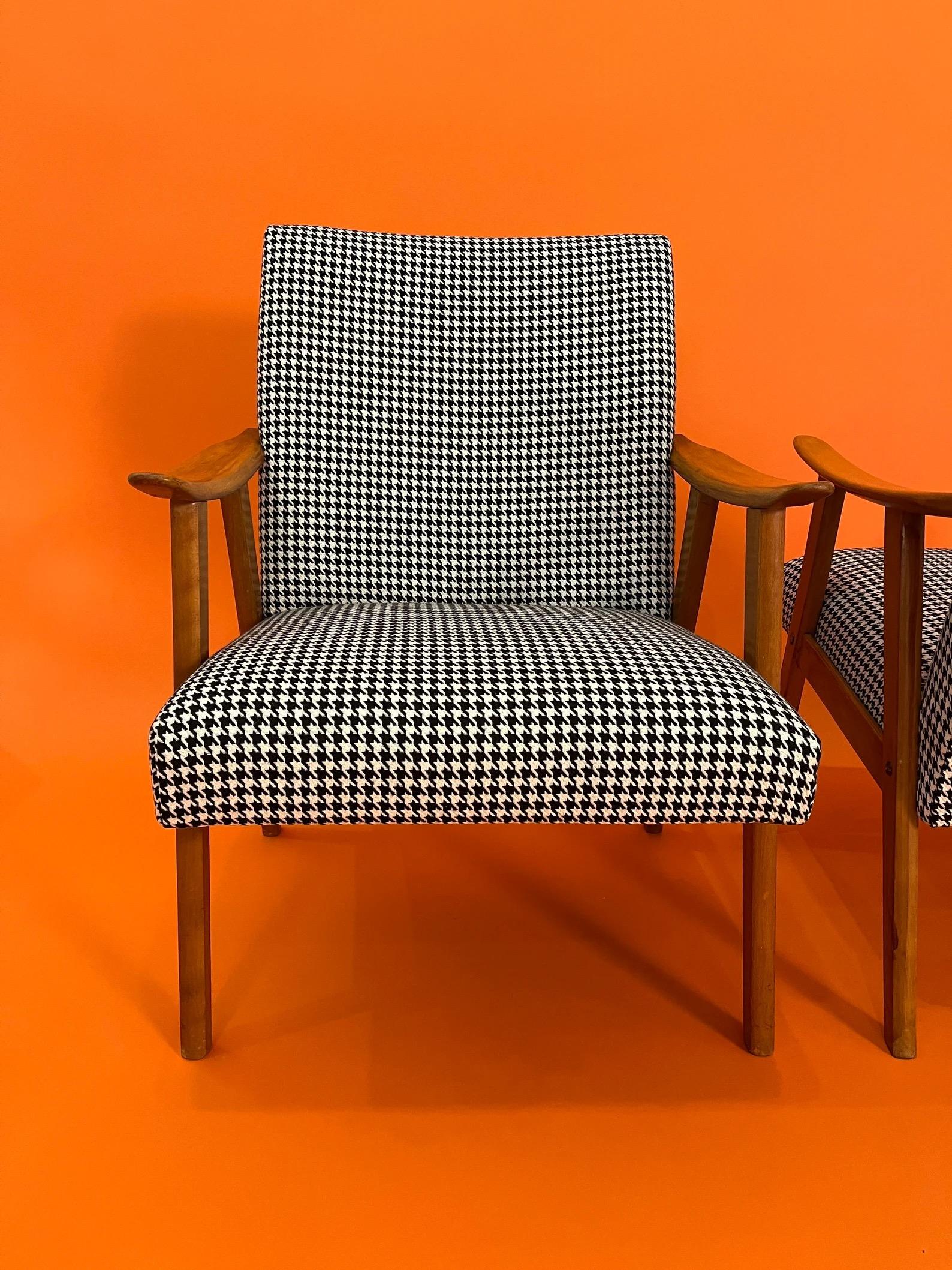 Mid-20th Century Curated, Midcentury, Swedish Pair of Office / Dining / Lounge Chairs