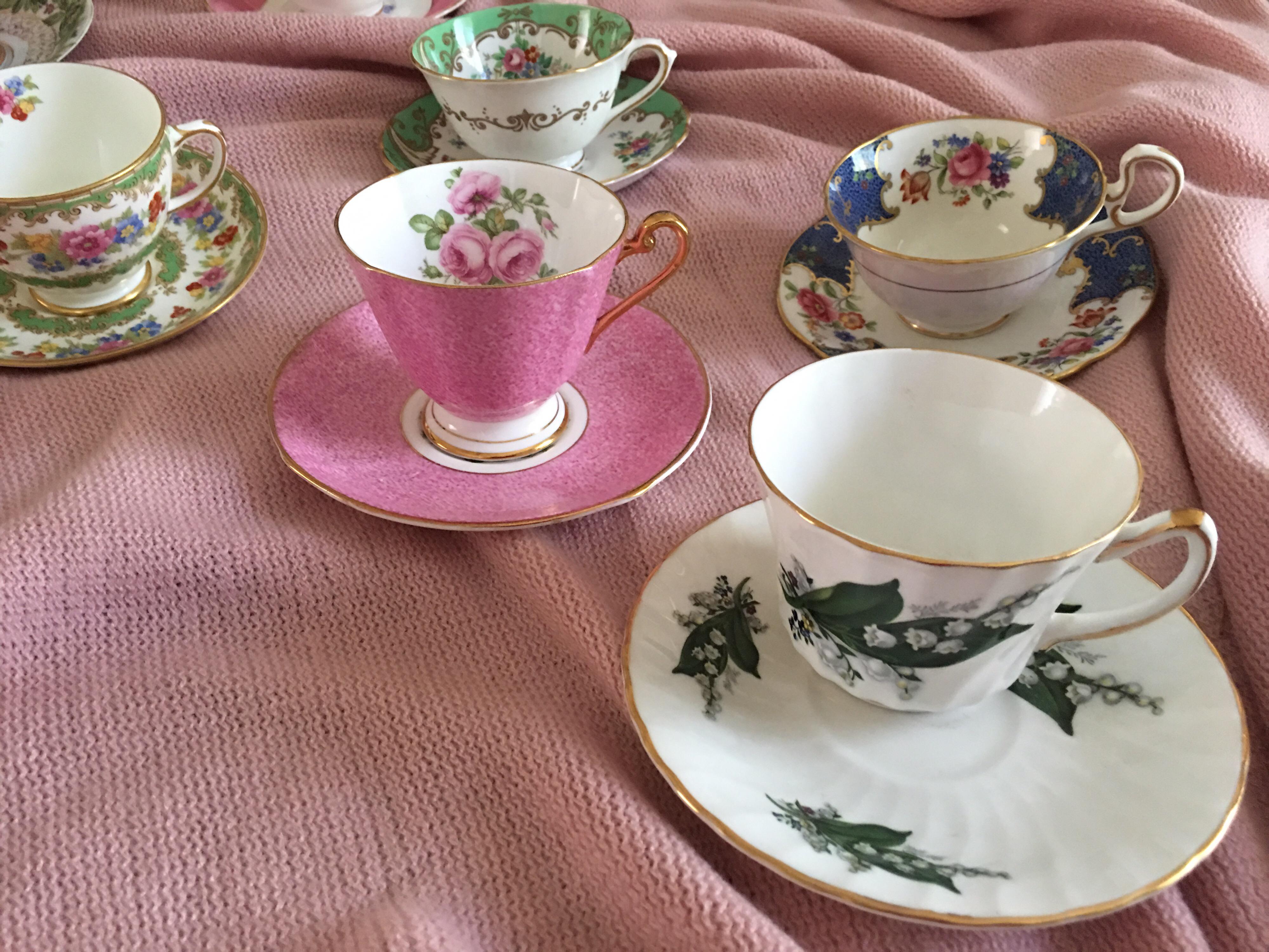 From a very high-end Palm Springs fashionista’s estate, a curated collection of 10 tea cups and saucers all in a different floral pattern. All vintage 1930s-1950s. Made in England. Only one piece not marked. Perfect to mix with solid white bone