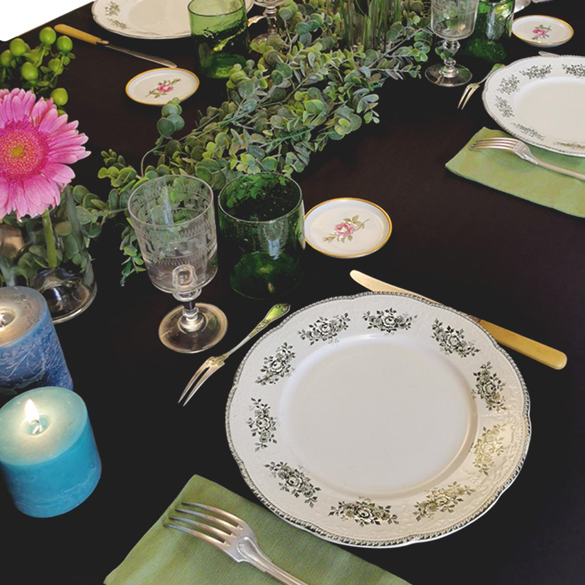 Our Curated Tables

Exceptional tables set up and tastefully assembled by us, for you! Each table is unique, composed of a blend of old and contemporary items, carefully selected by Waww La Table.
Purchase or gift the complete table as you see it in