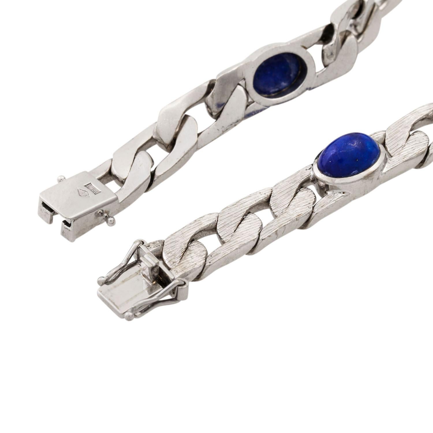 Women's Curb Bracelet with 4 Oval Lapis Lazuli Cabochons For Sale