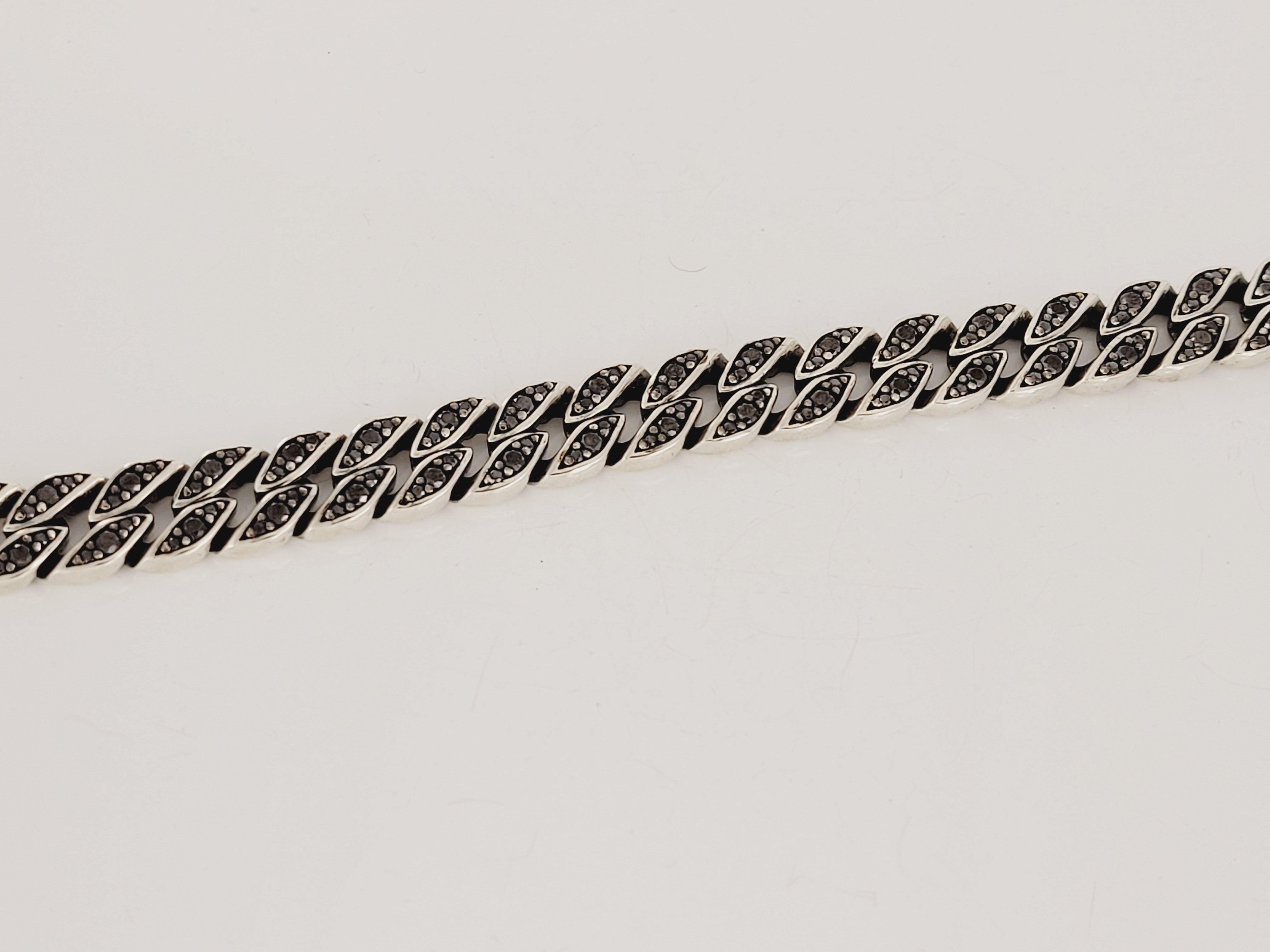 Curb Chain Bracelet Sterling Silver with Black Diamonds, 11.5mm In New Condition For Sale In New York, NY